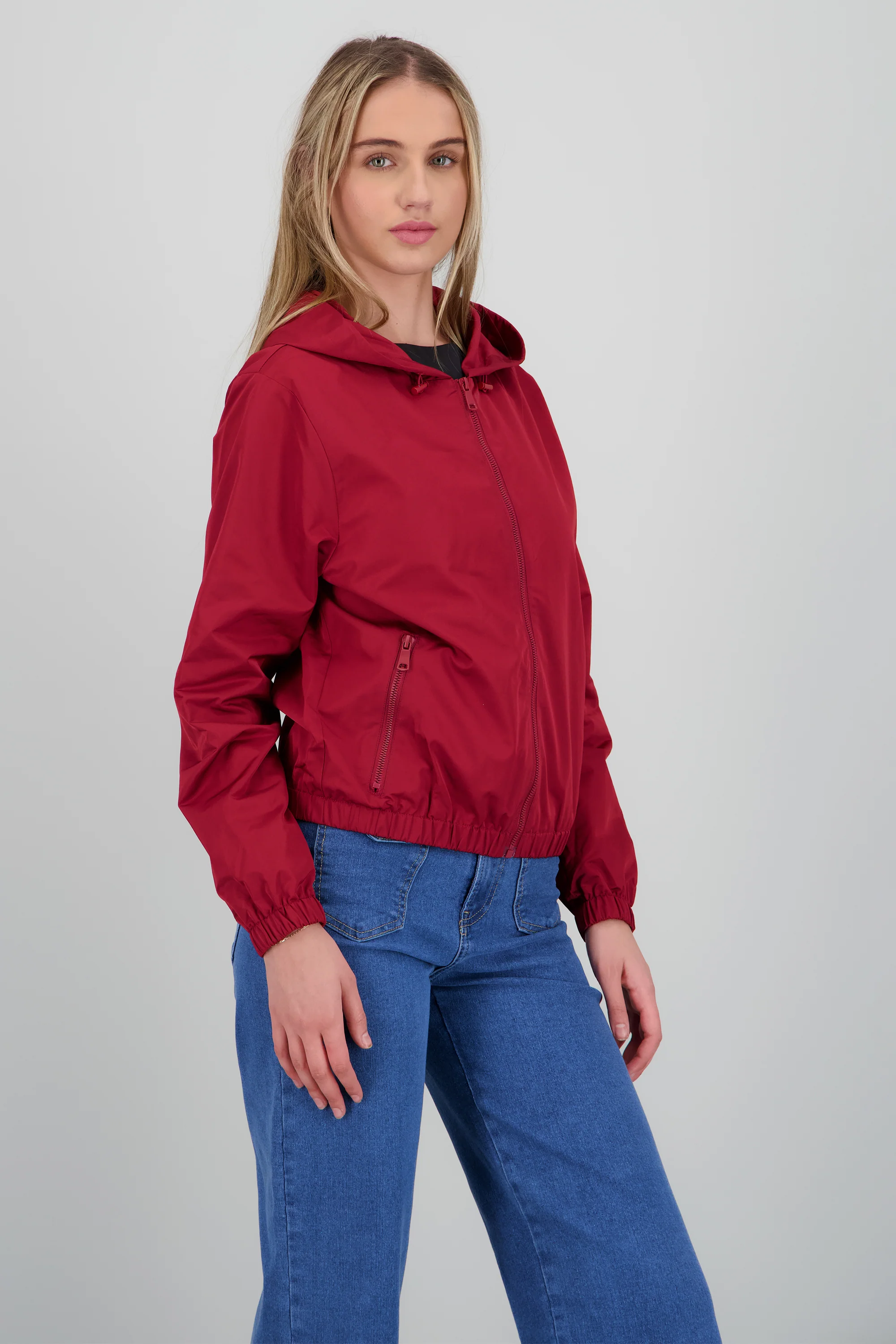 Chamarra ligera con gorro - Image 3