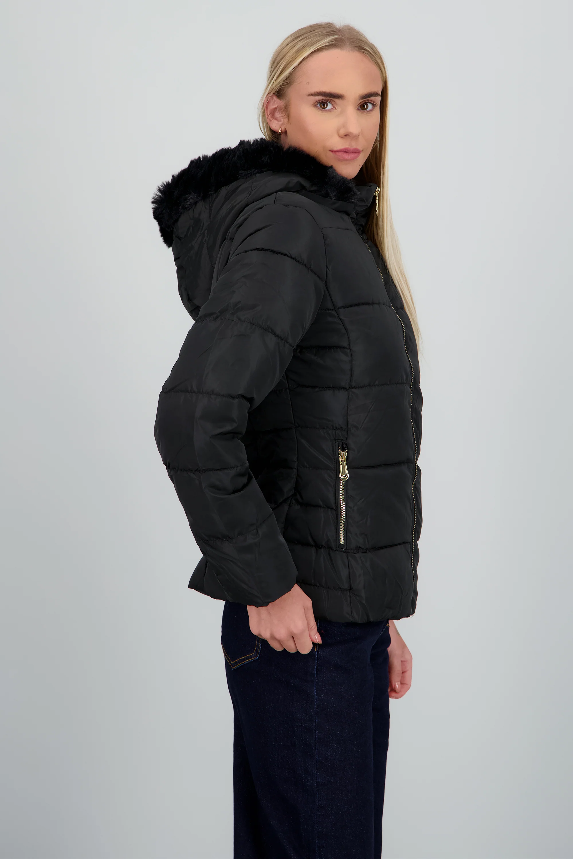 Chamarra puffer con gorro det peluche - Image 3