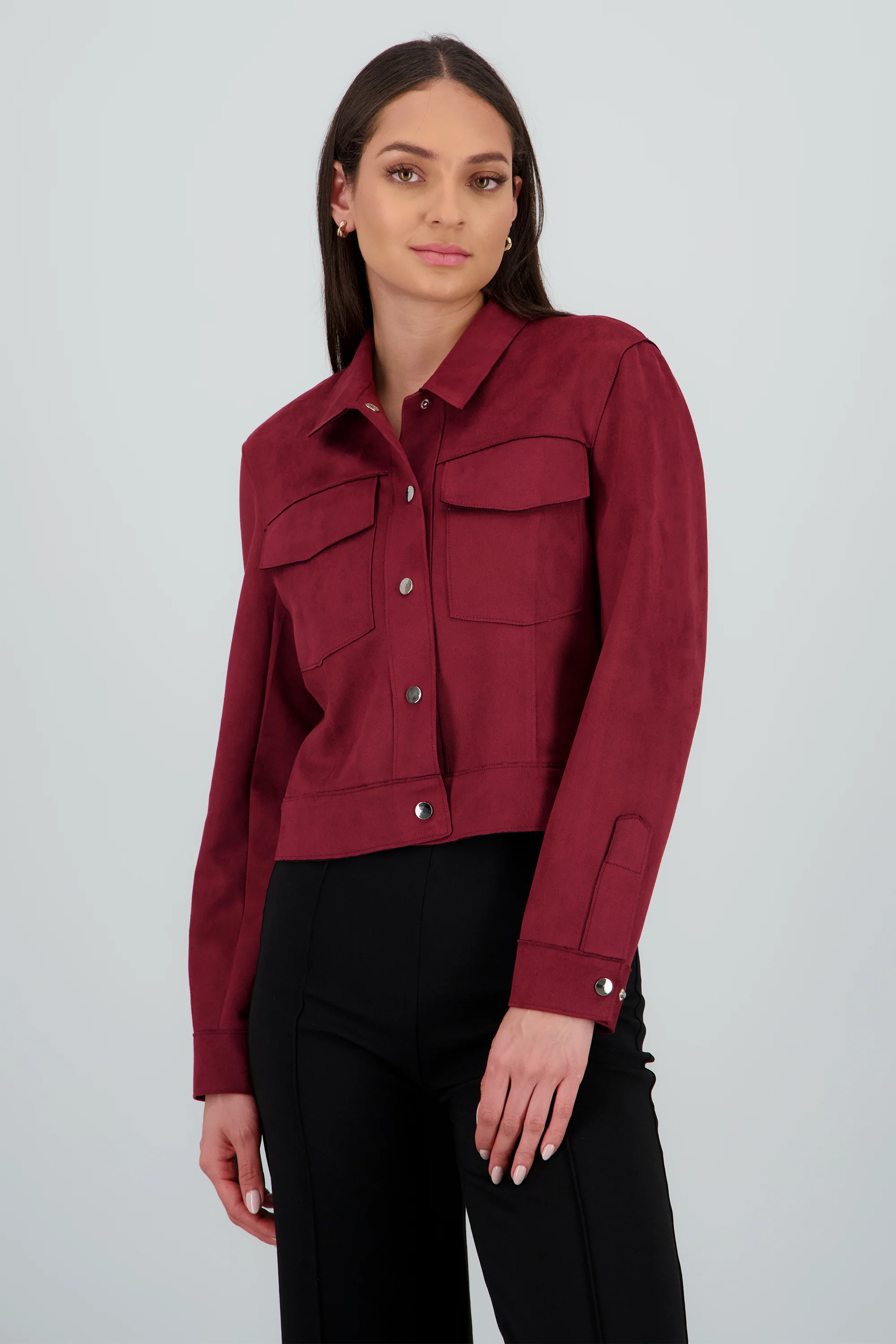 Chamarra suede corta con botones - Image 2
