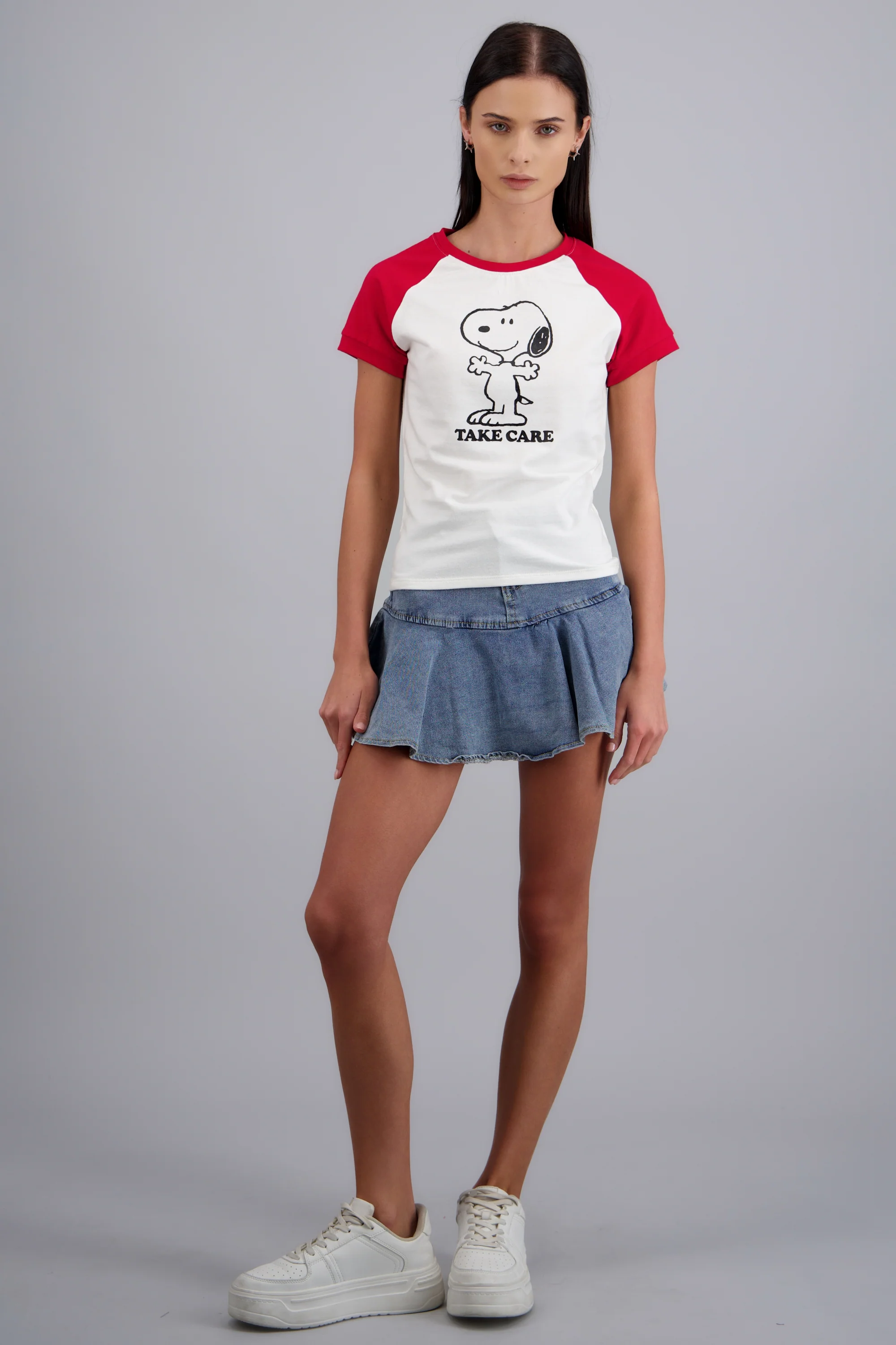 Crop Snoopy manga corta Contrastes