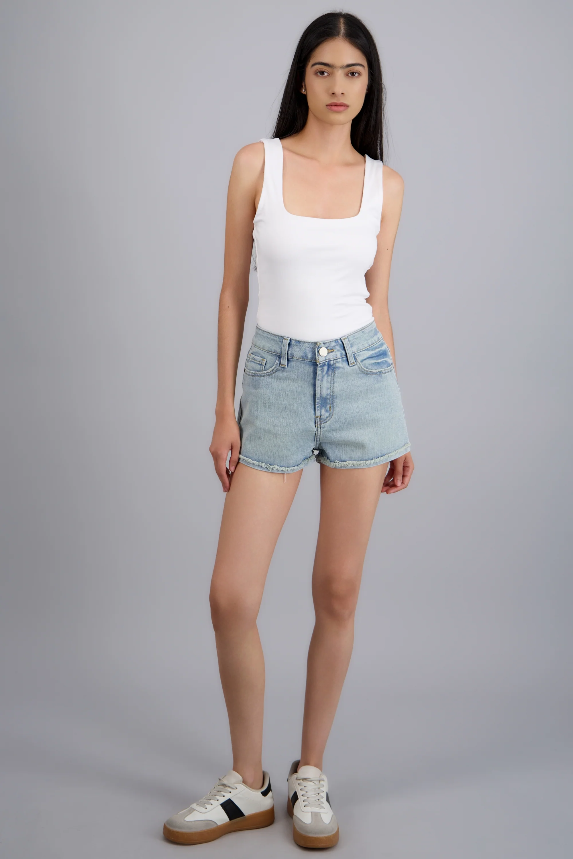 Denim short entintado