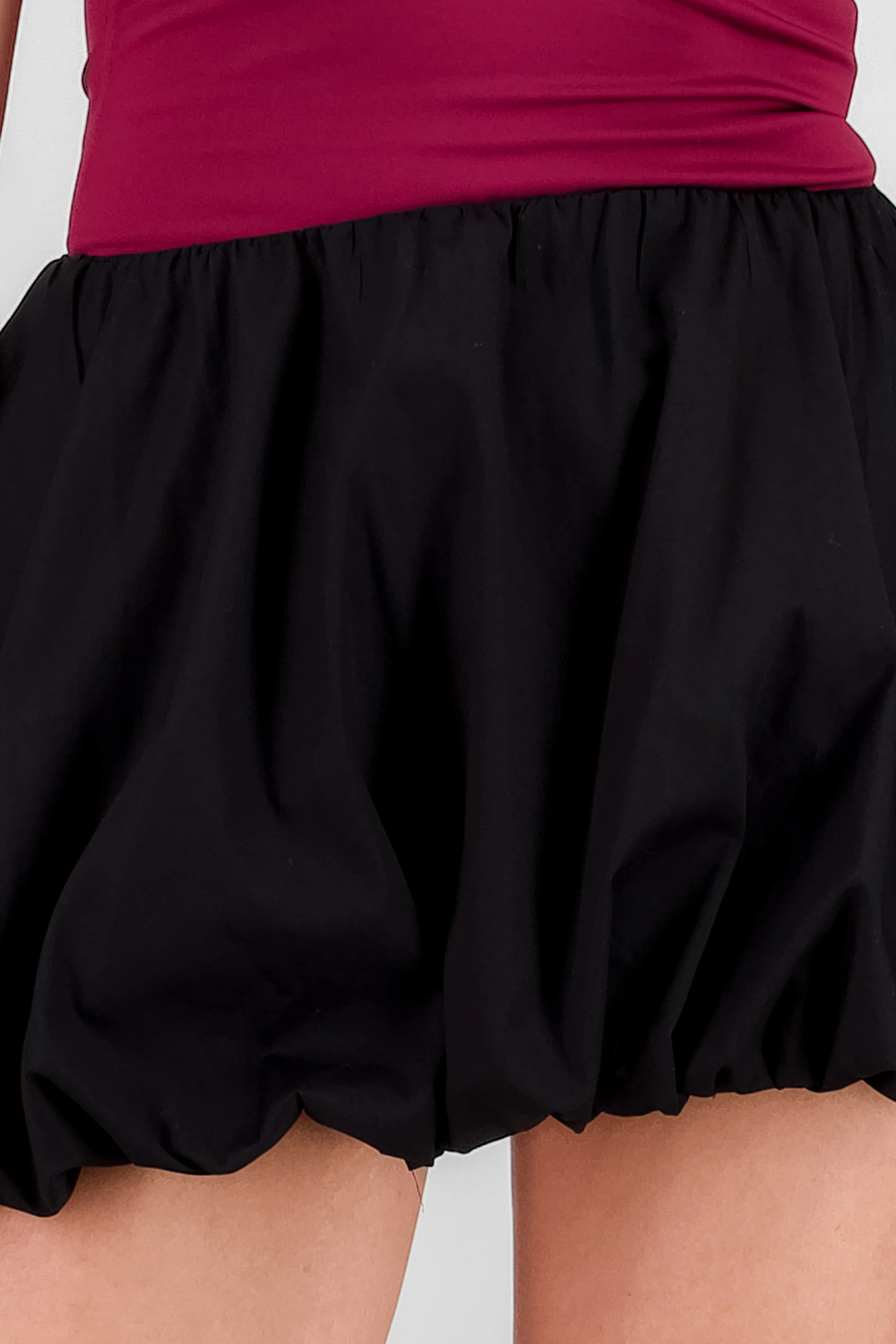Falda bubble hem lisa - Image 5