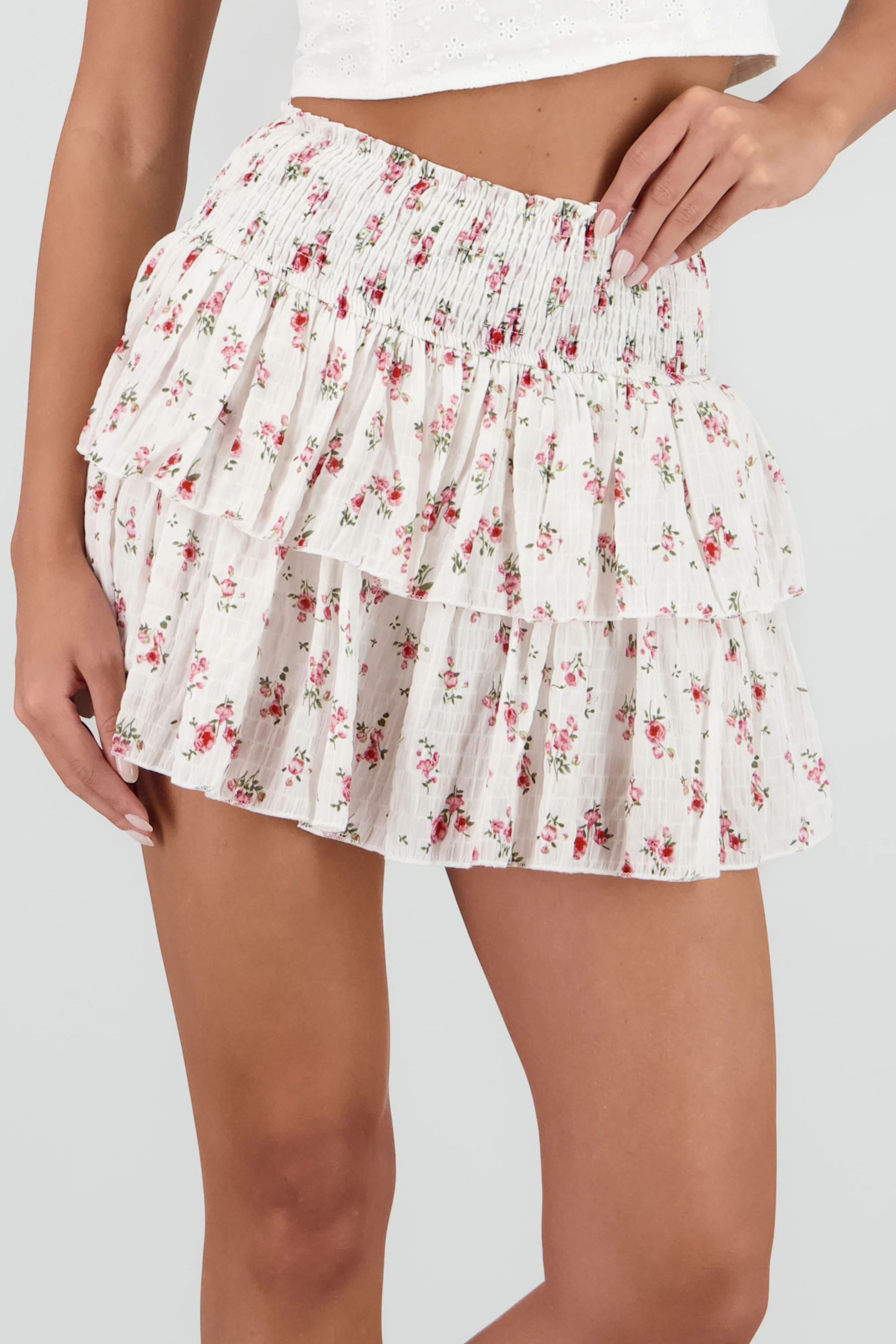 Falda doble olan tela estampada con textura - Image 5