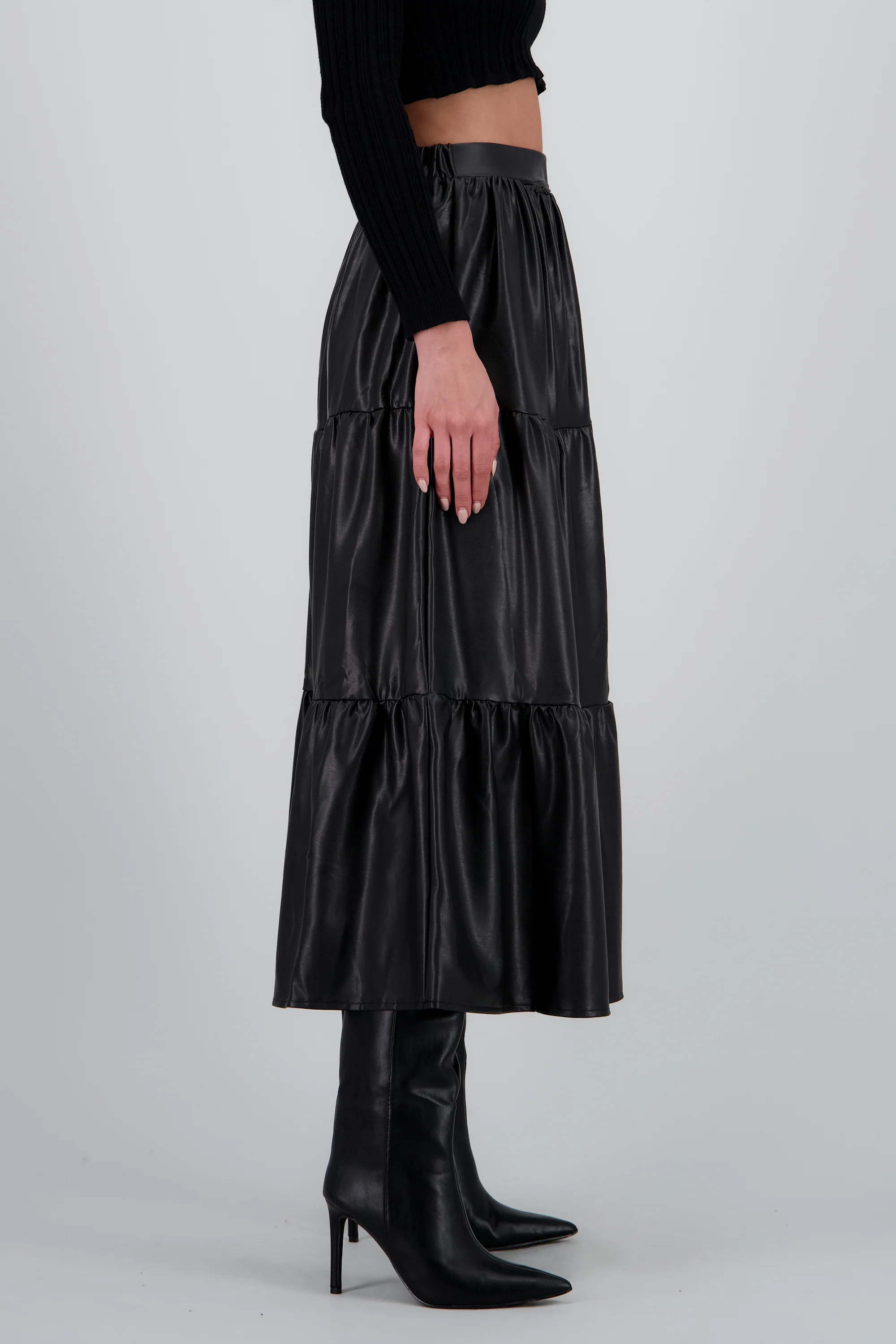 Falda maxi cortes PU - Image 3