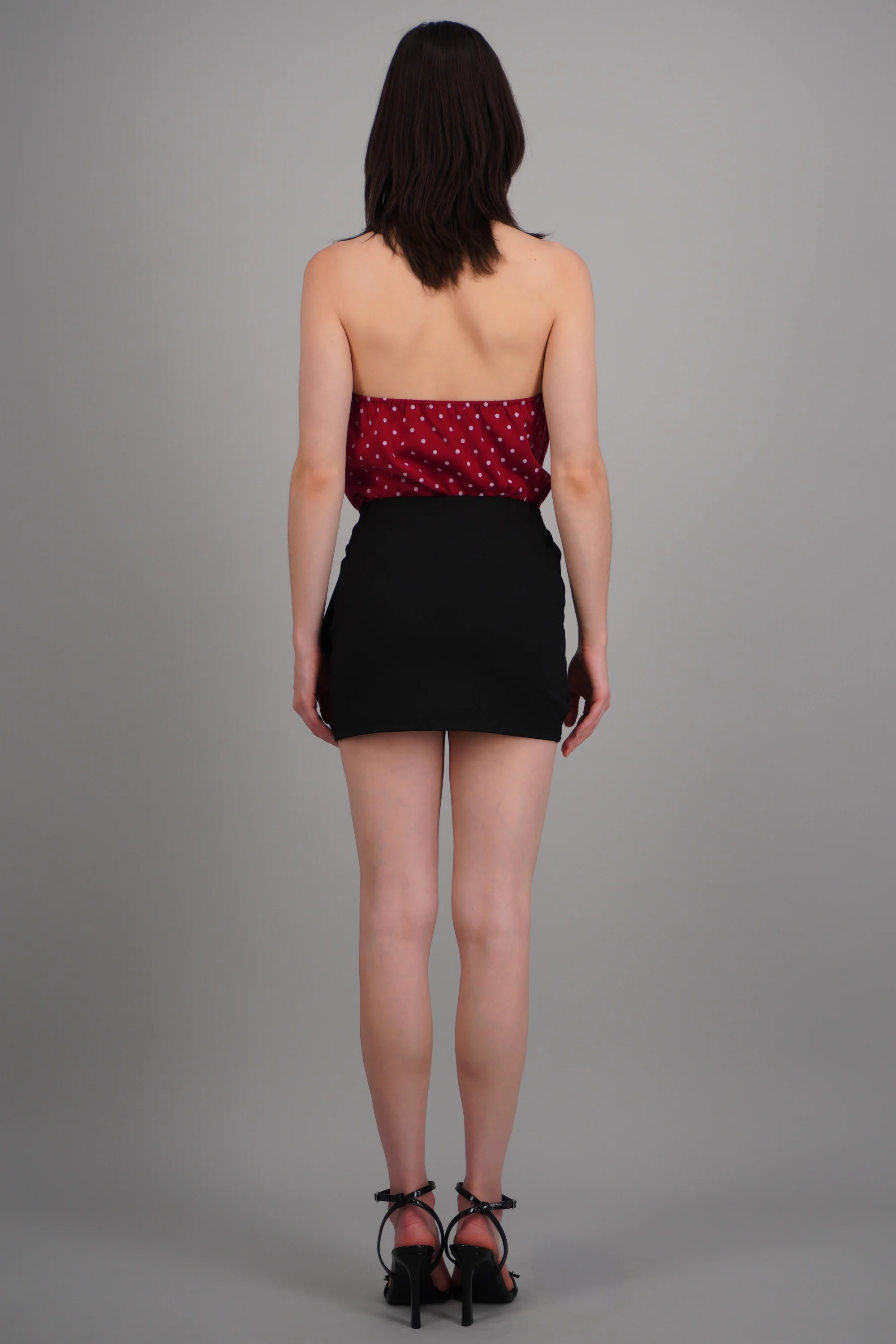 Falda mini drapeada detalle herraje - Image 4