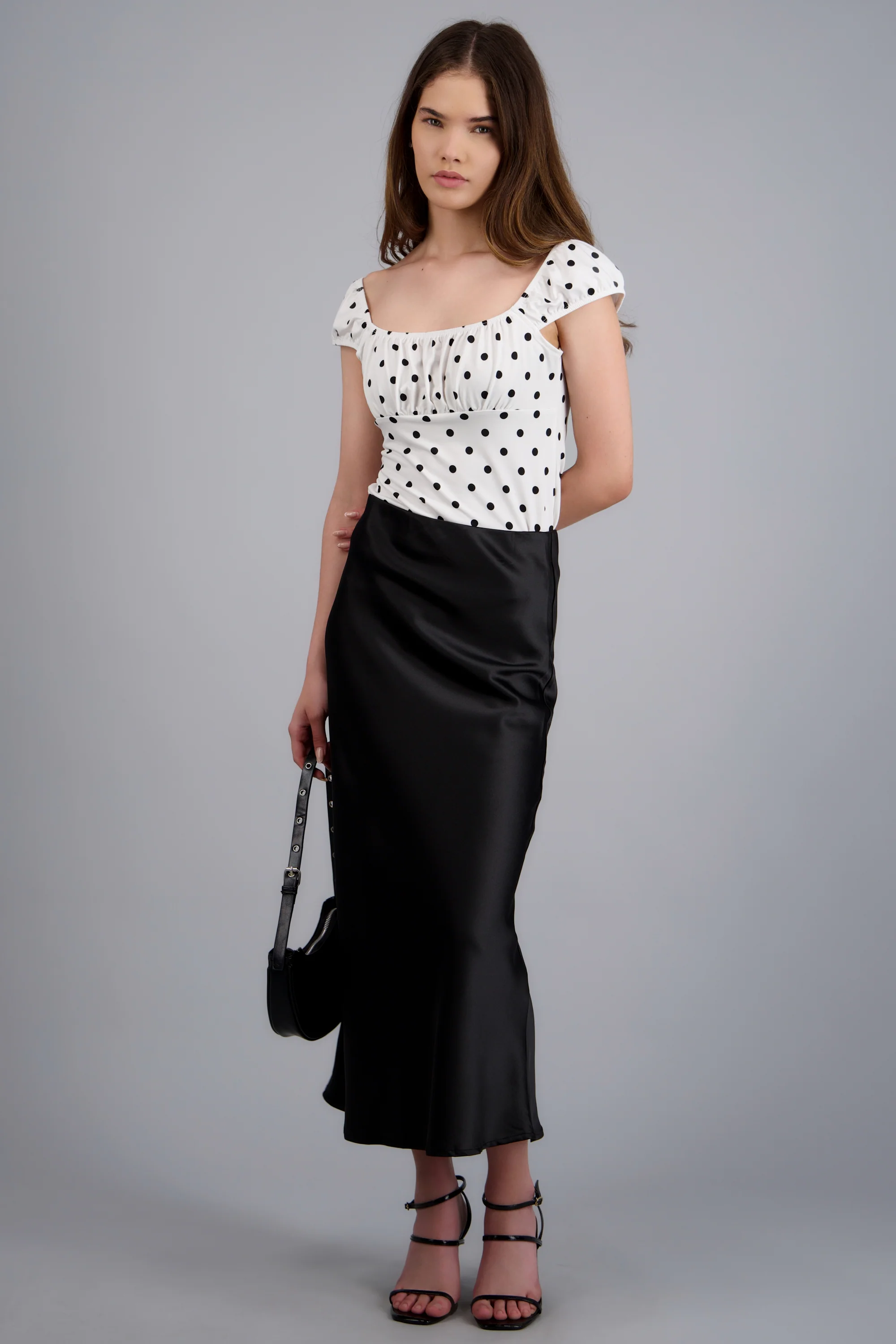 Falda satinada midi lisa - Image 3
