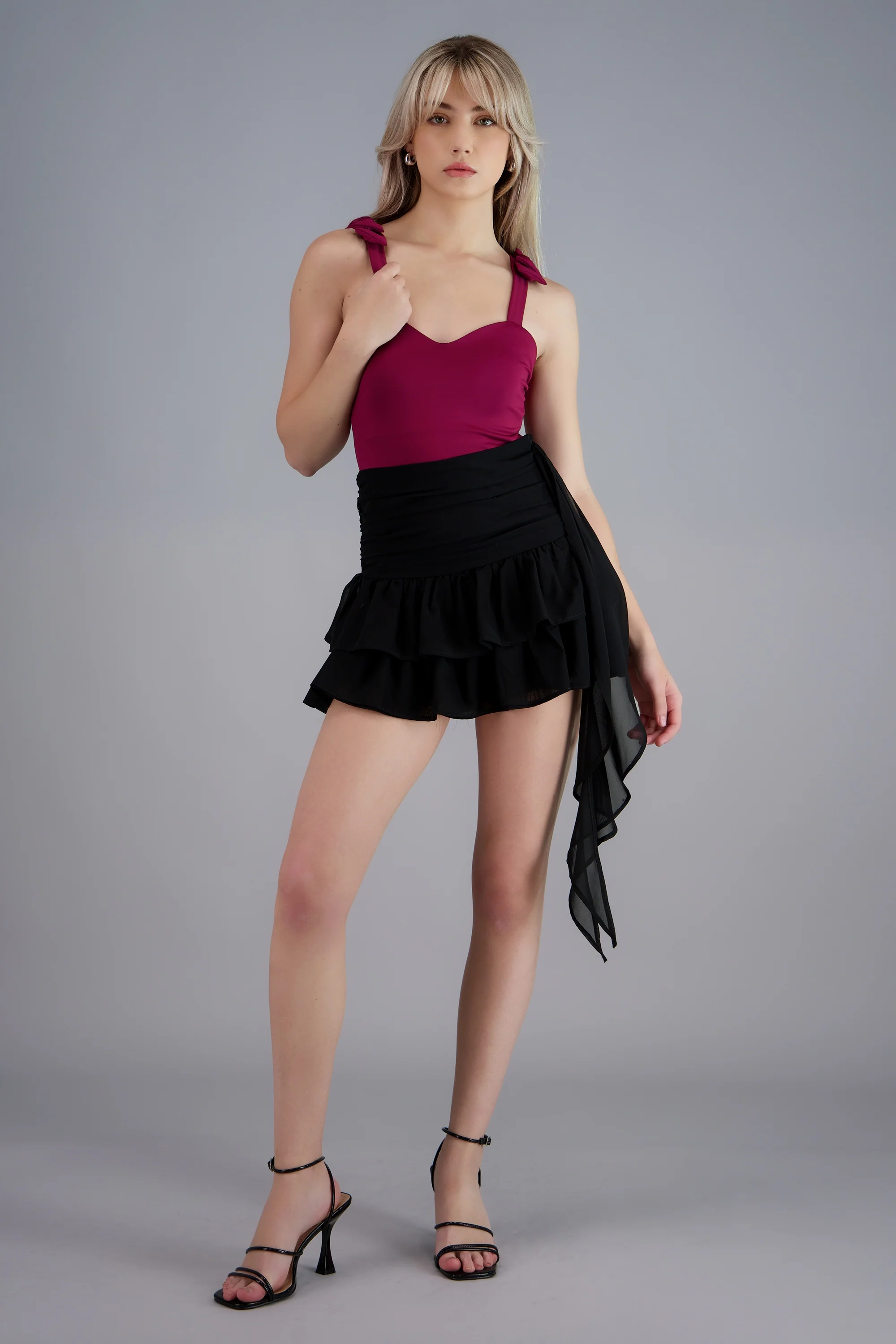 Falda short pliegues olanes de chiffon - Image 2