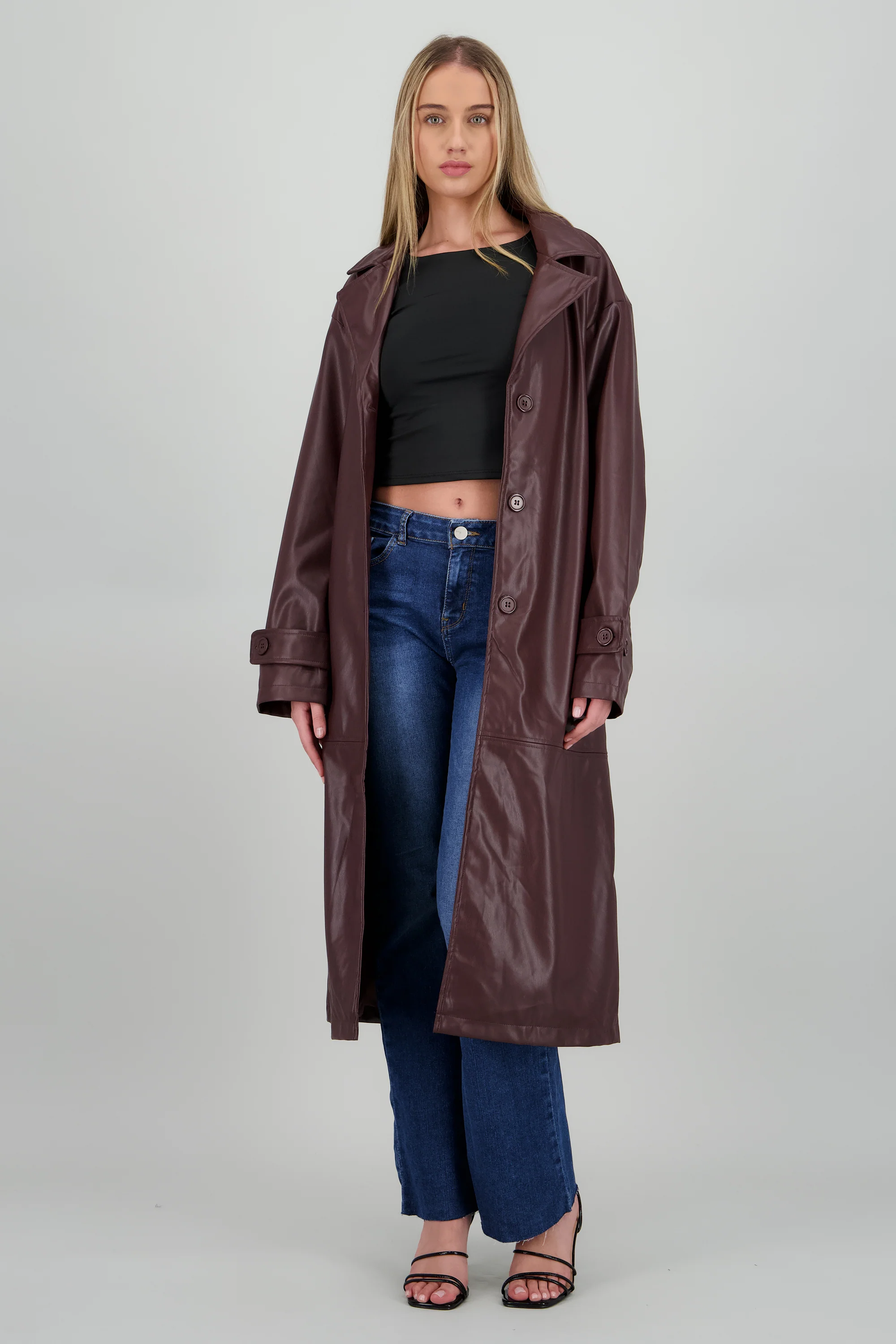 Gabardina efecto piel