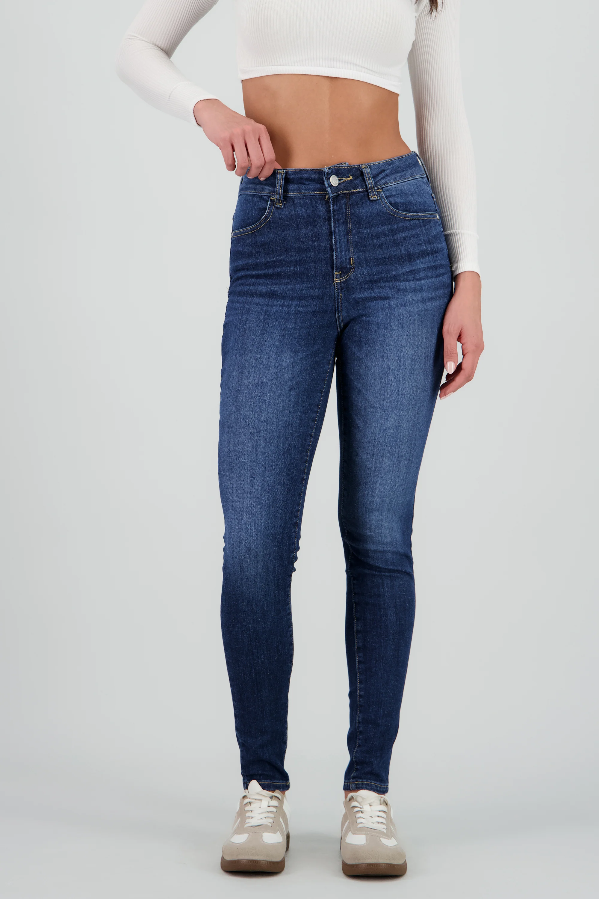 Jeans básicos skinny - Image 4