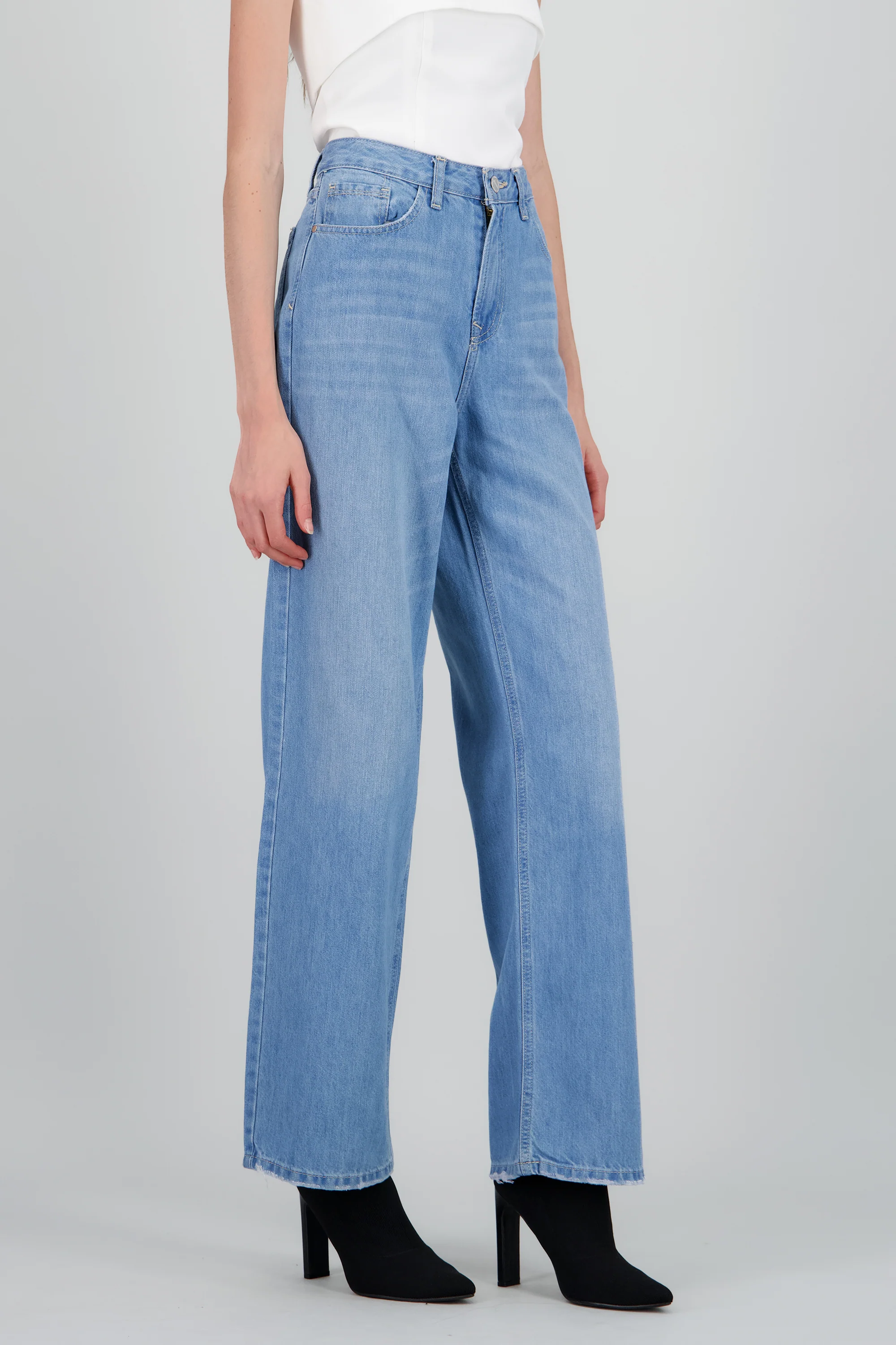 Jeans básicos straight wide - Image 3