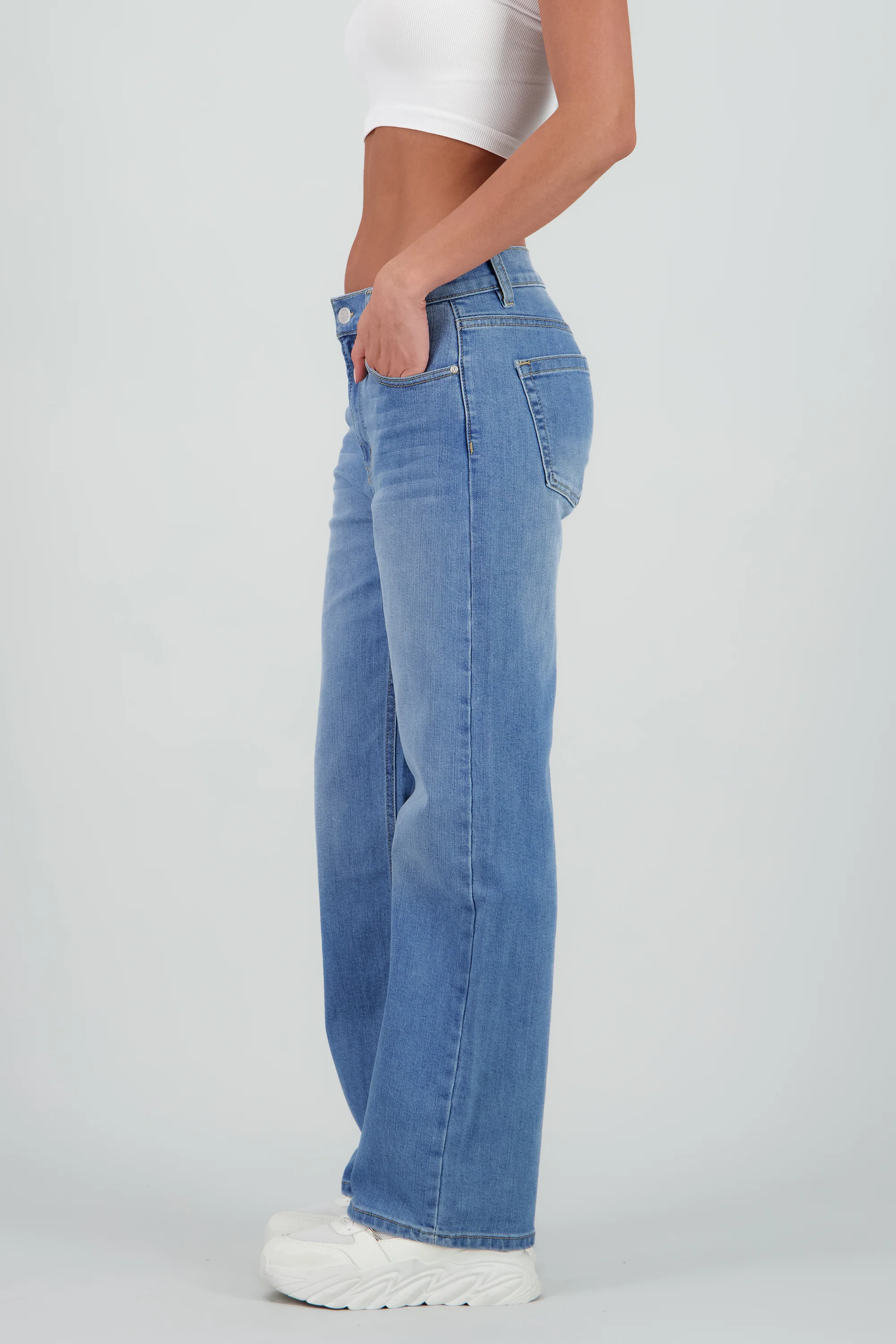Jeans básicos wide leg - Image 5