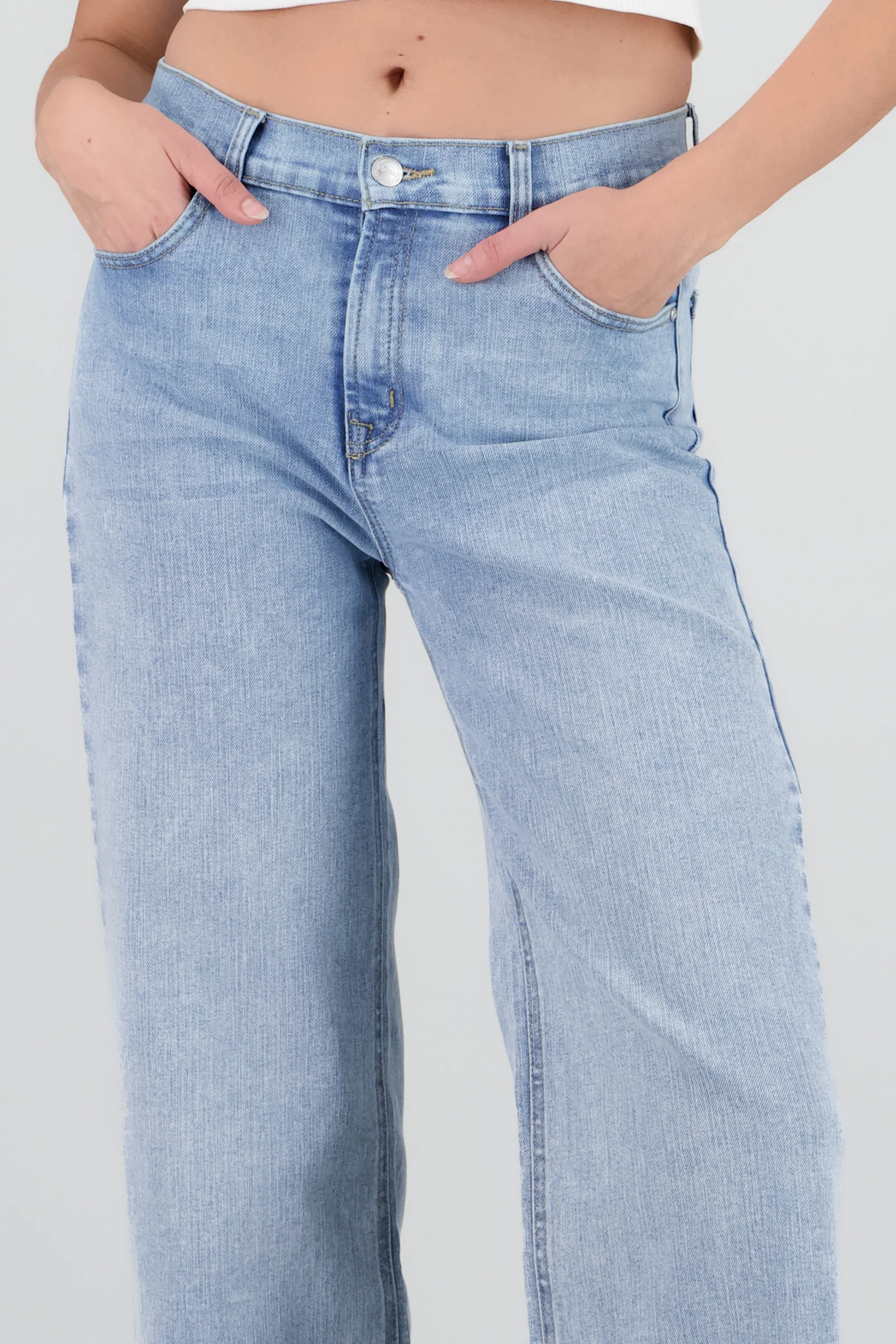 Jeans básicos wide leg - Image 5