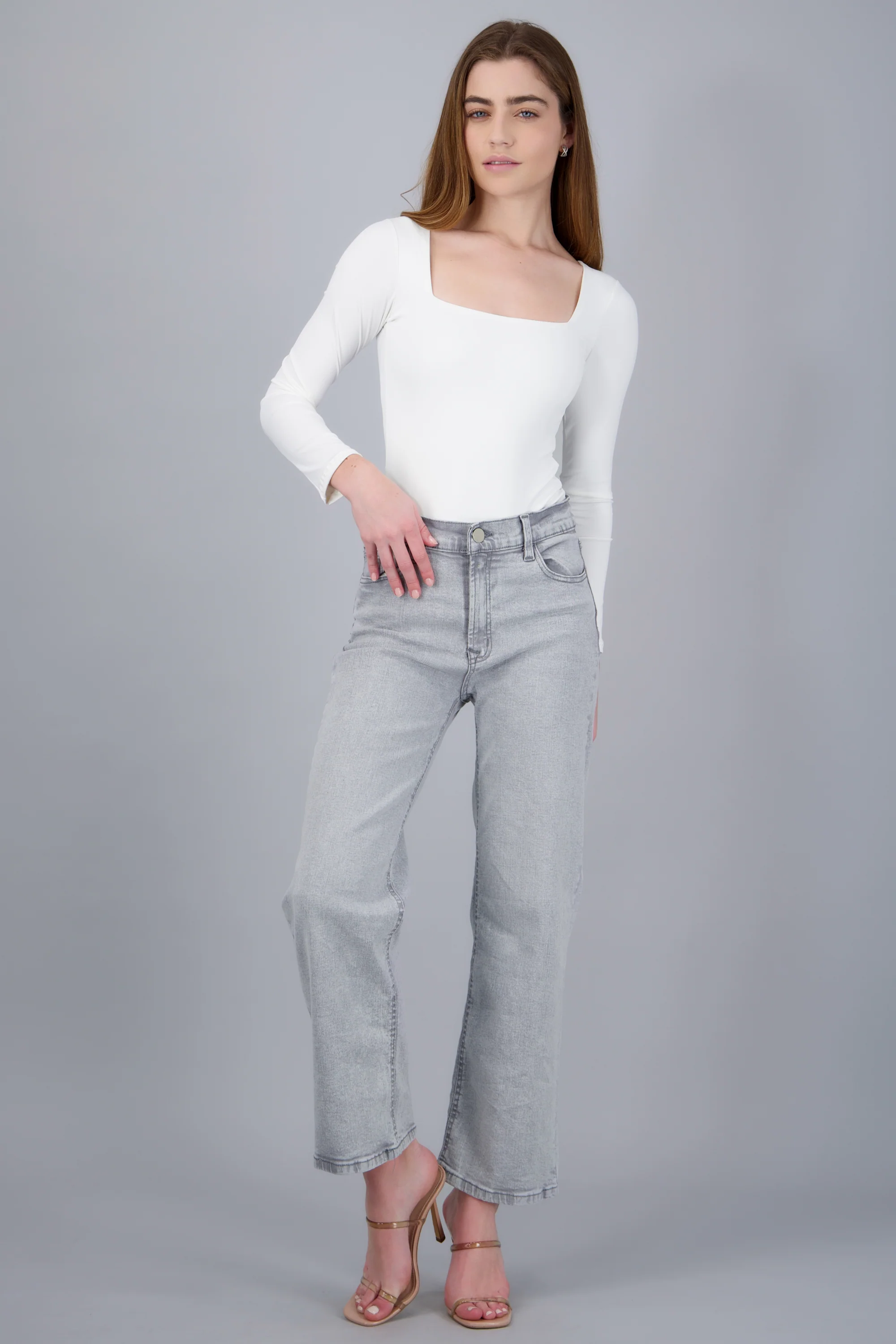 Jeans básicos wide leg - Image 2