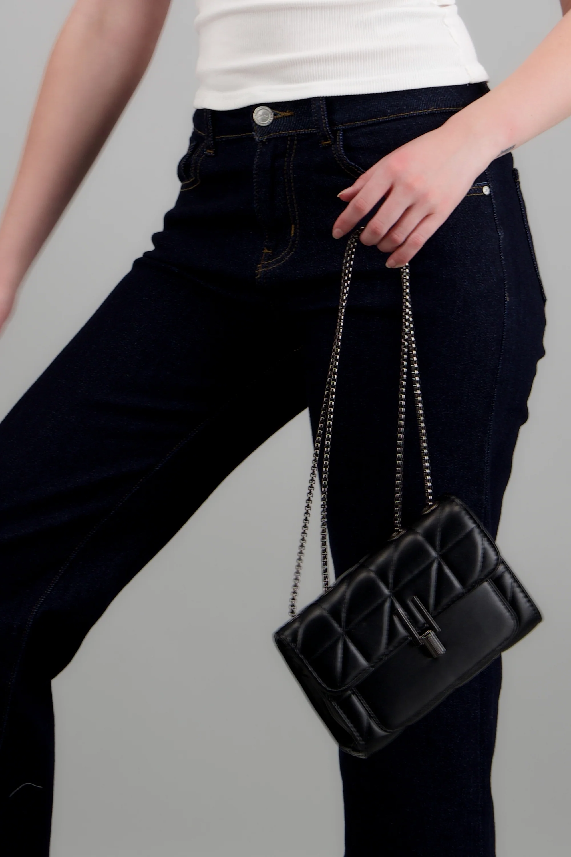 Jeans cropped amplios - Image 5