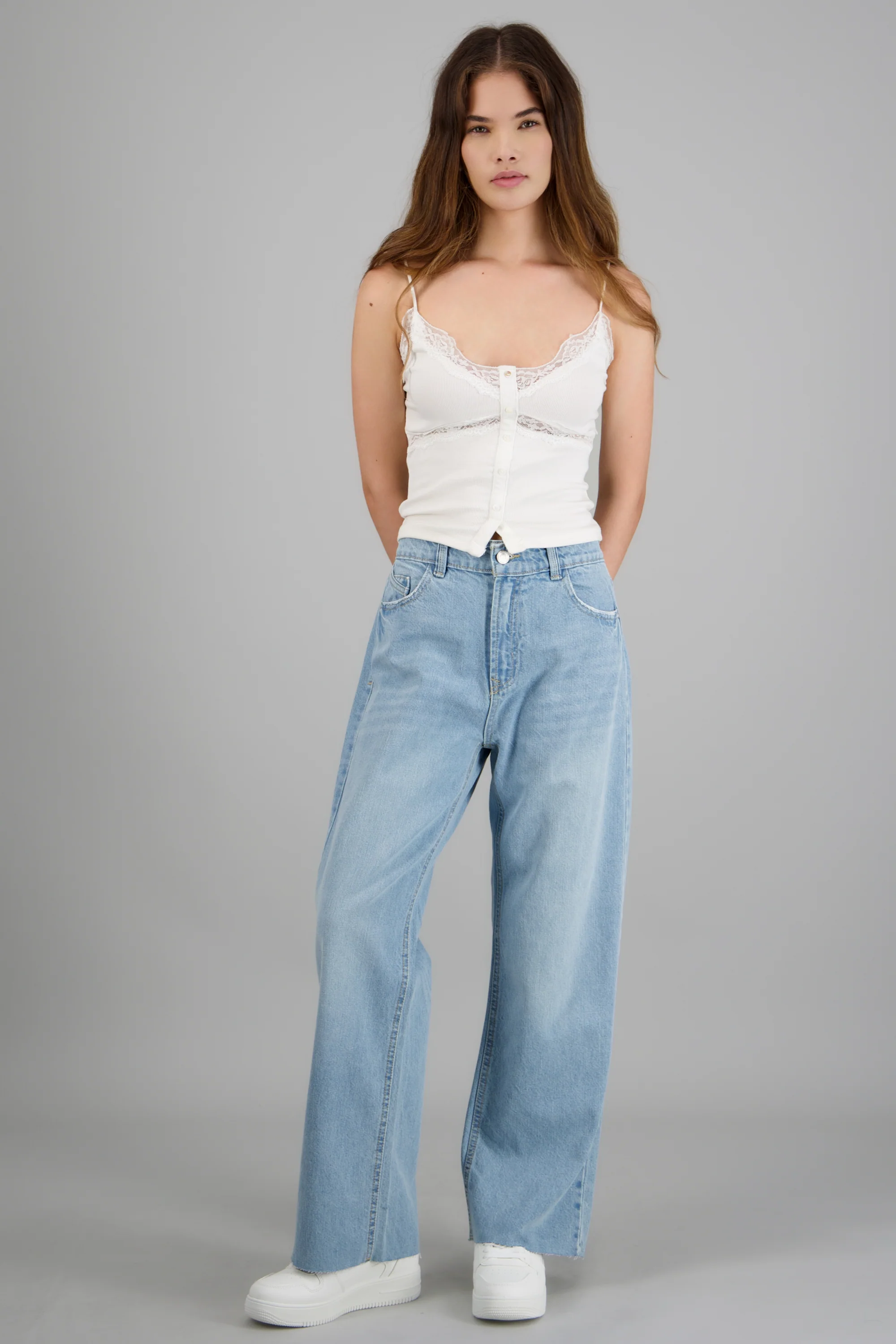 Jeans cropped mid rise básico - Image 3