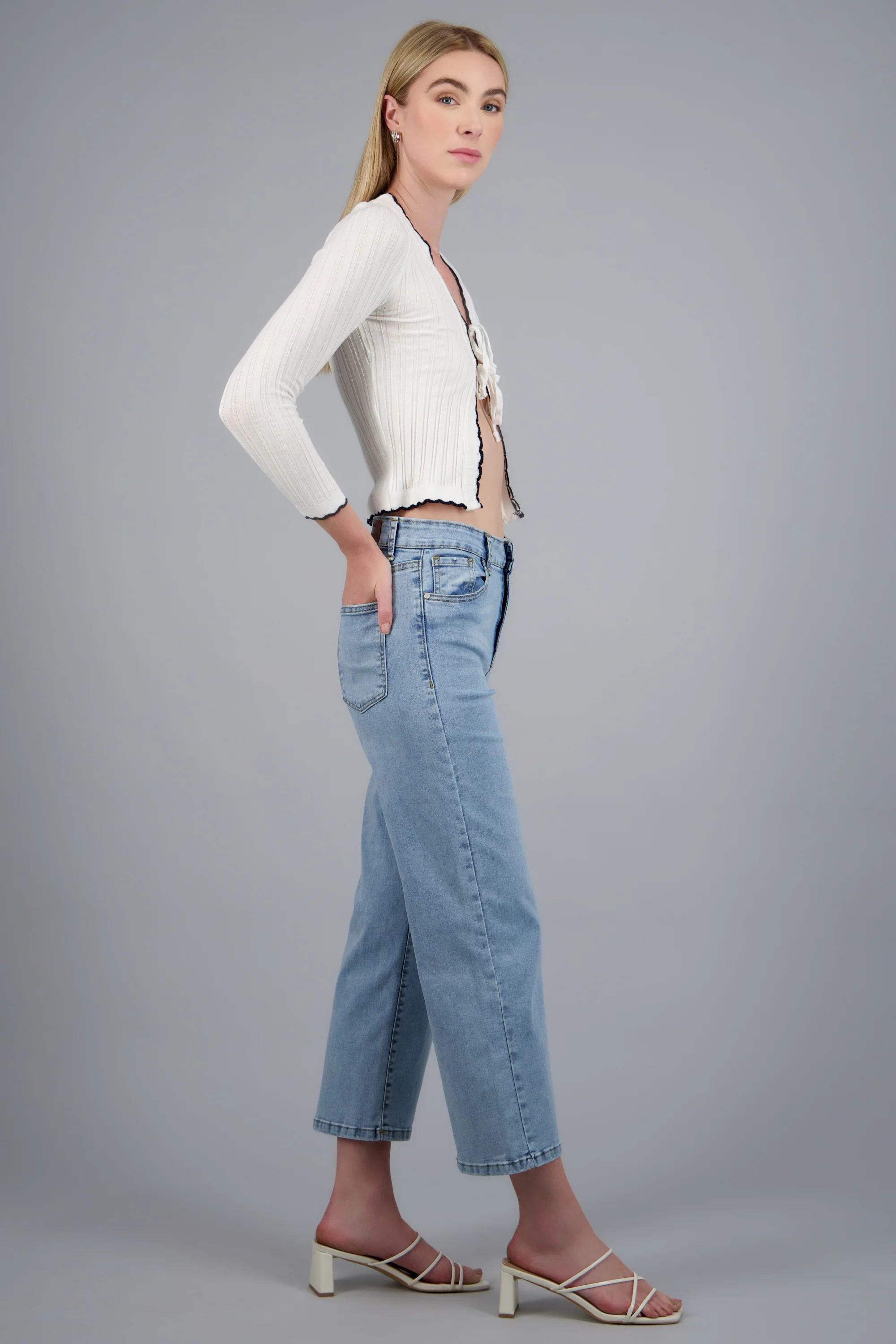 Jeans cropped amplio - Image 2