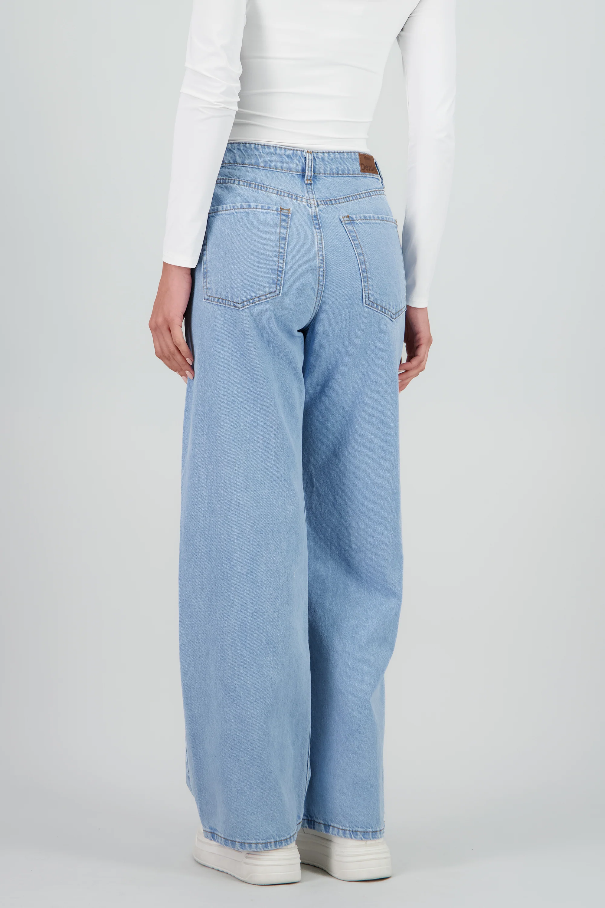 Jeans straight basico - Image 4