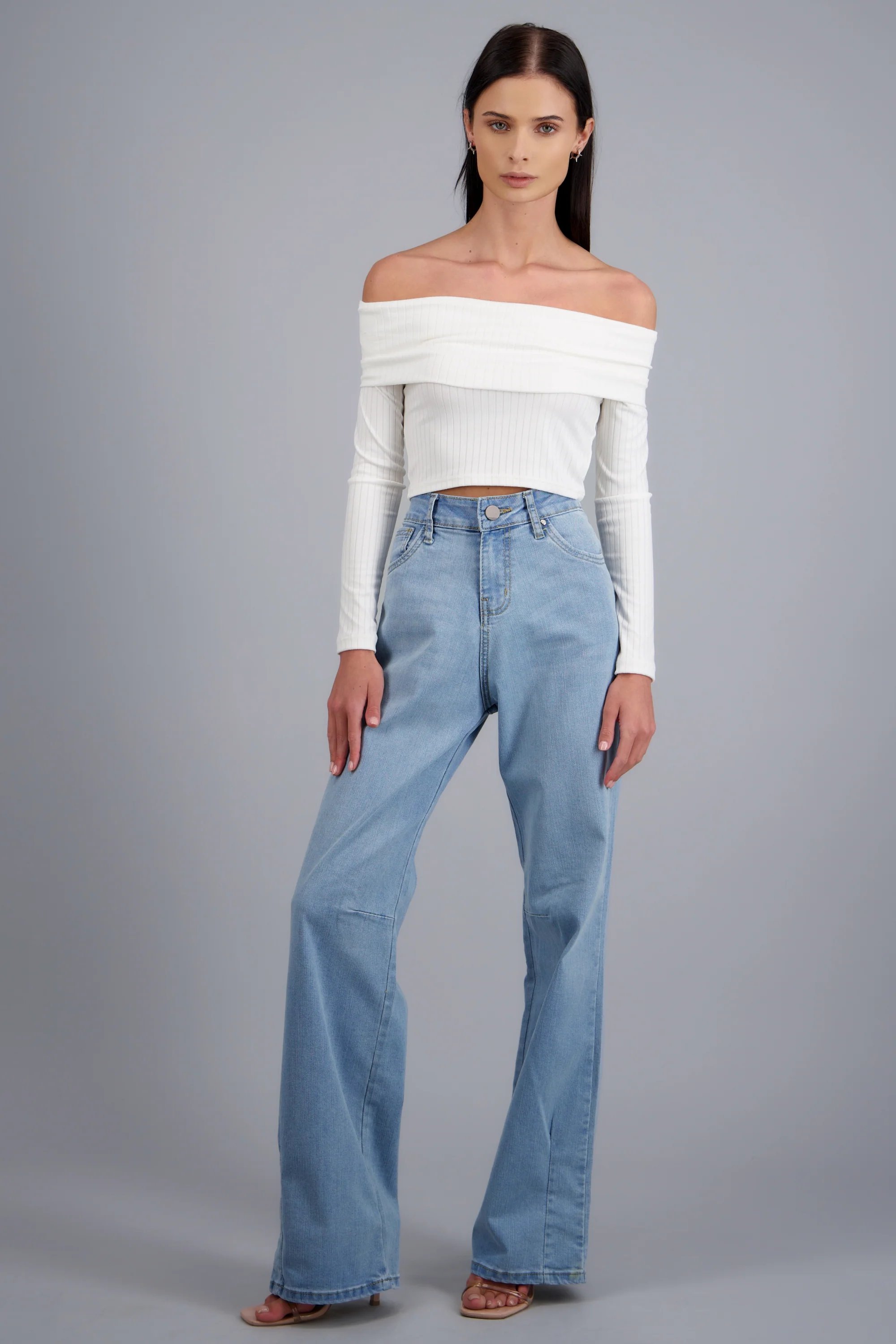 Jeans straight con pinzas - Image 3