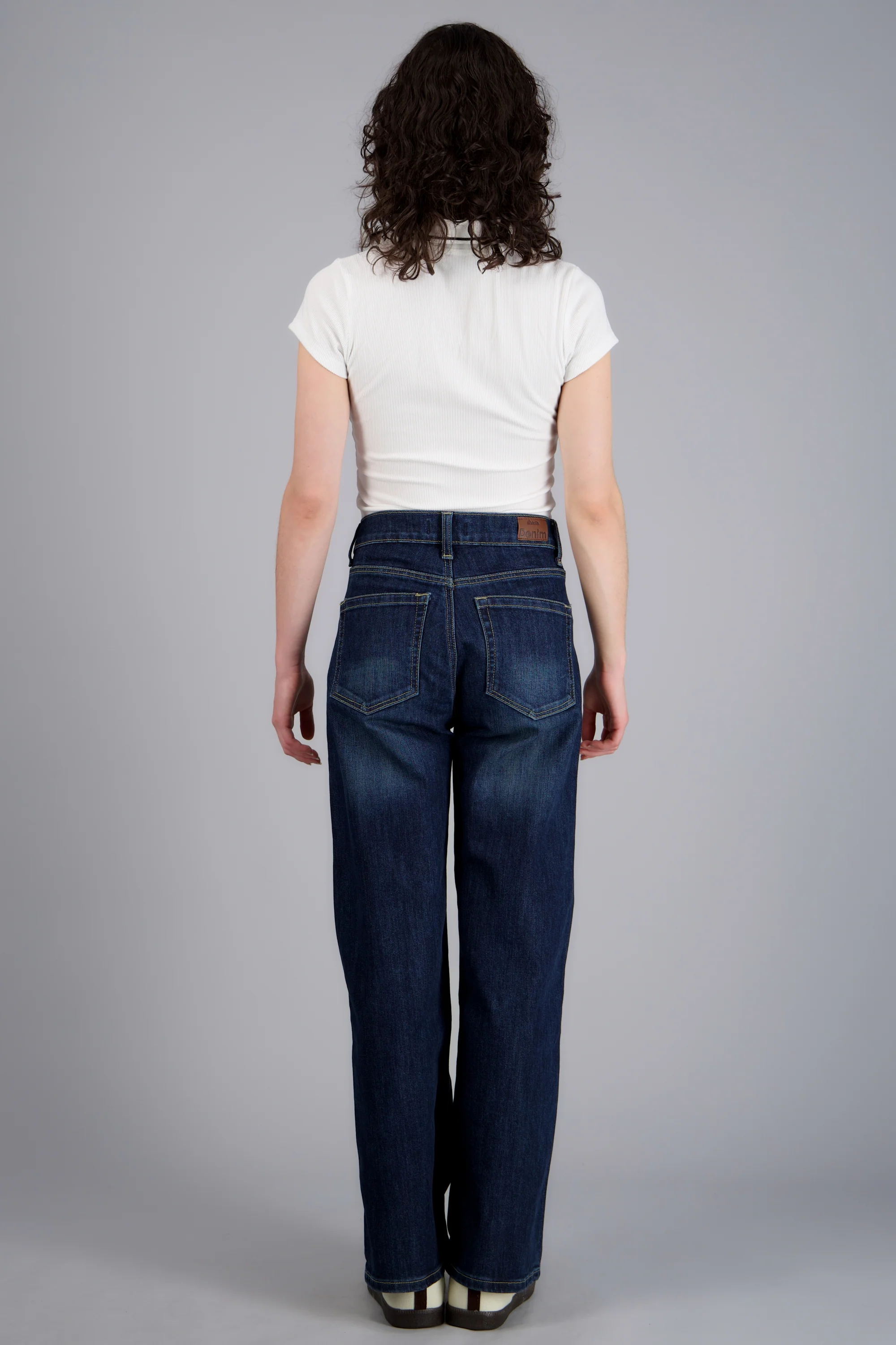 Jeans straight entintados - Image 4