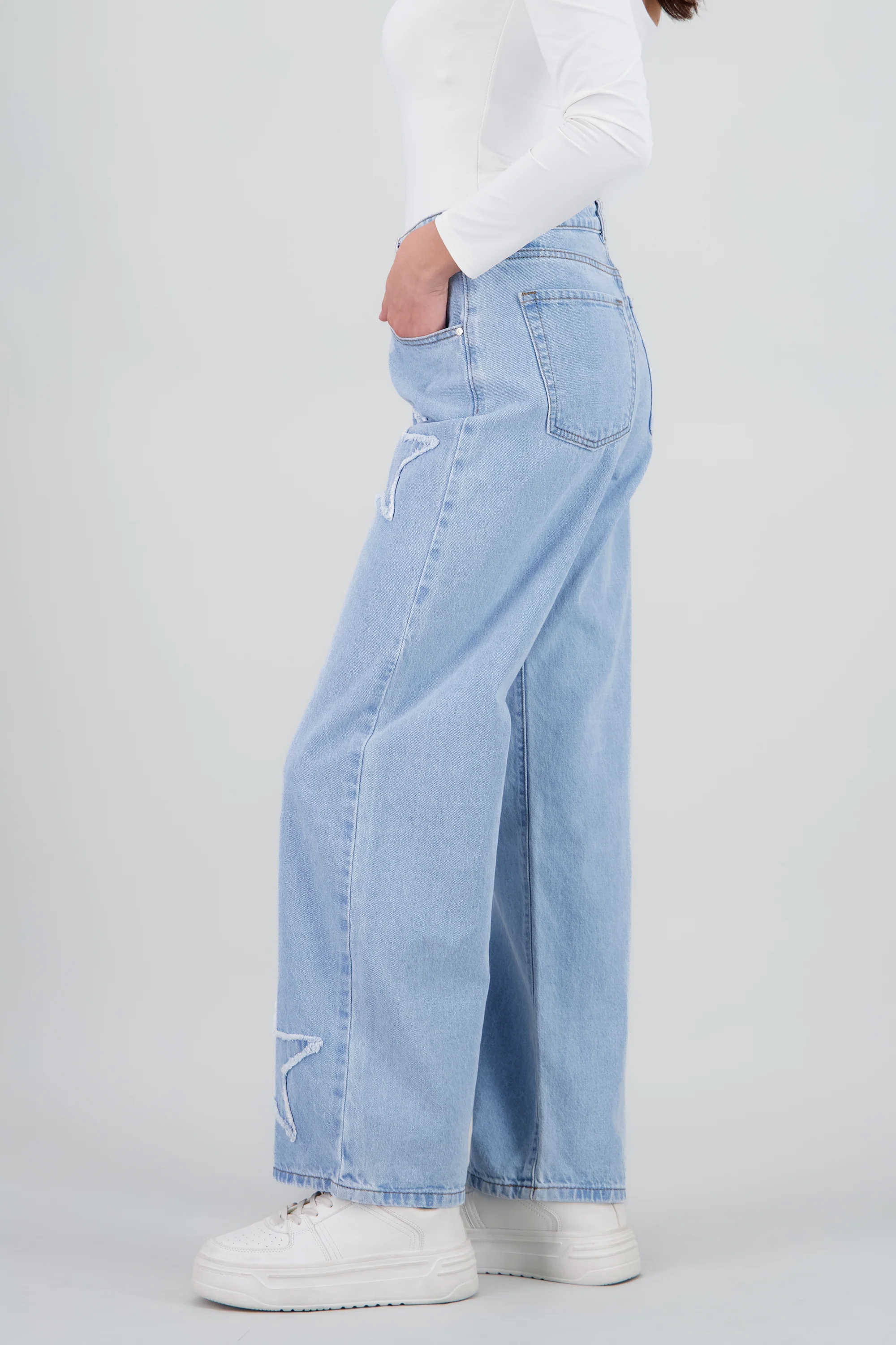 JEANS STRAIGHT ESTRELLAS - Image 4