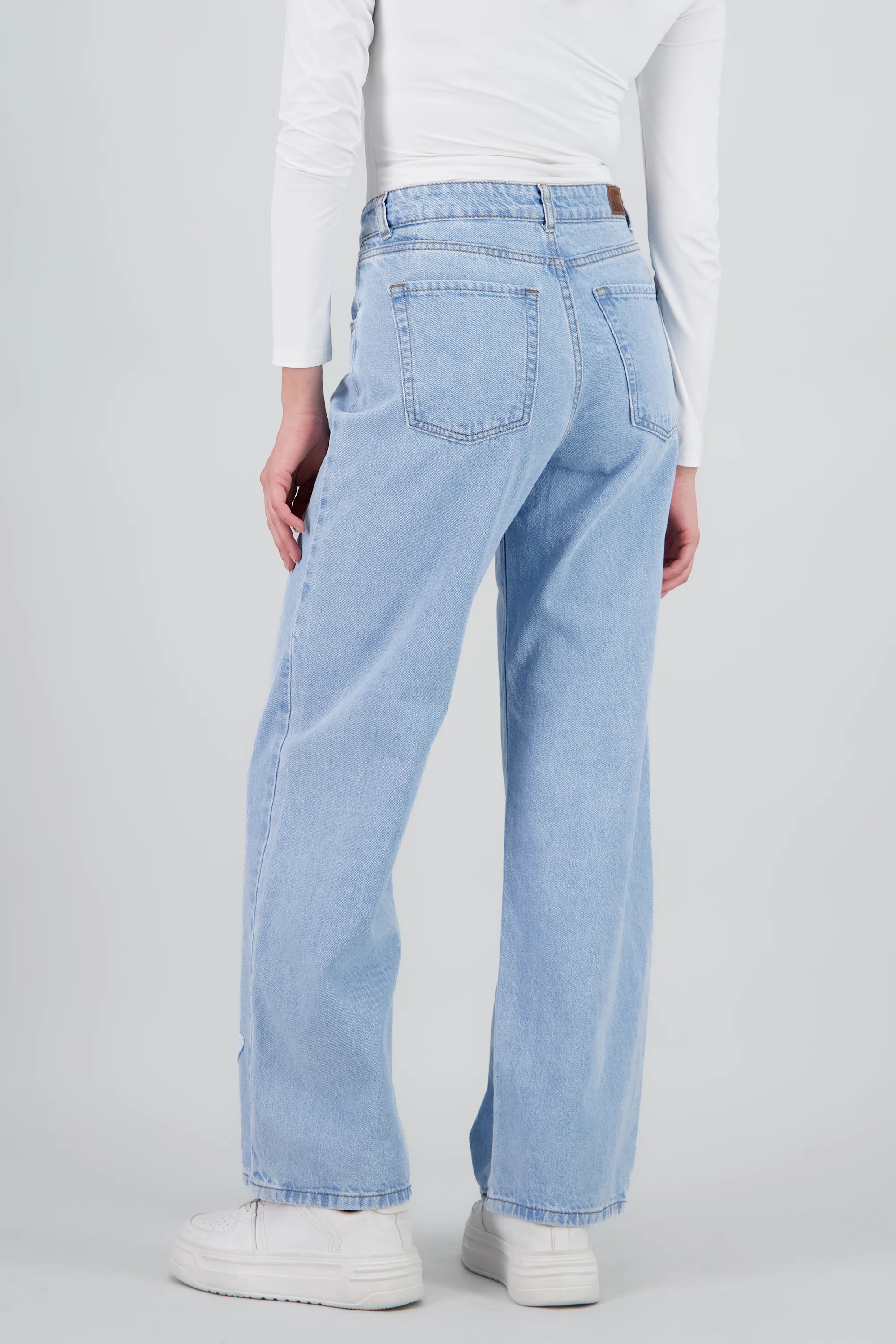 JEANS STRAIGHT ESTRELLAS - Image 5