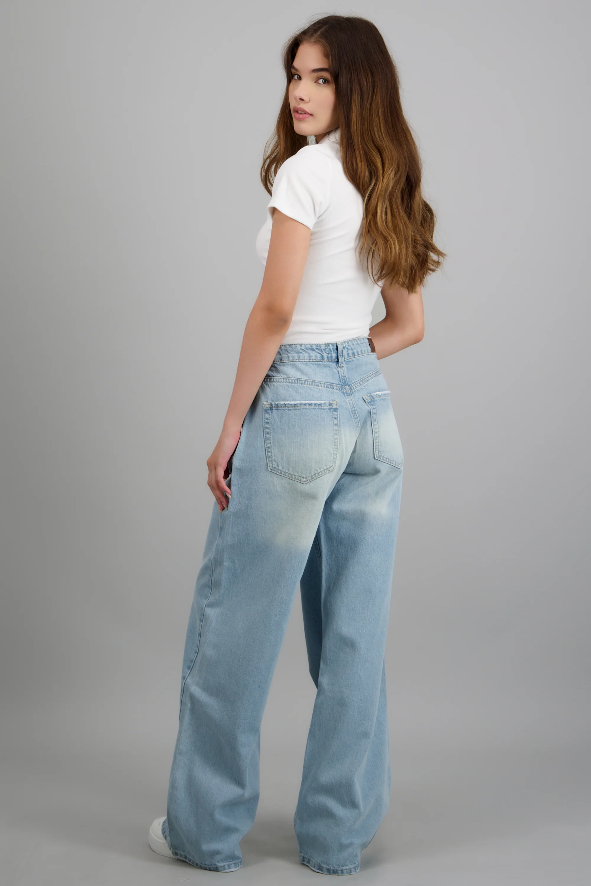 Jeans wide leg básico low rise - Image 4
