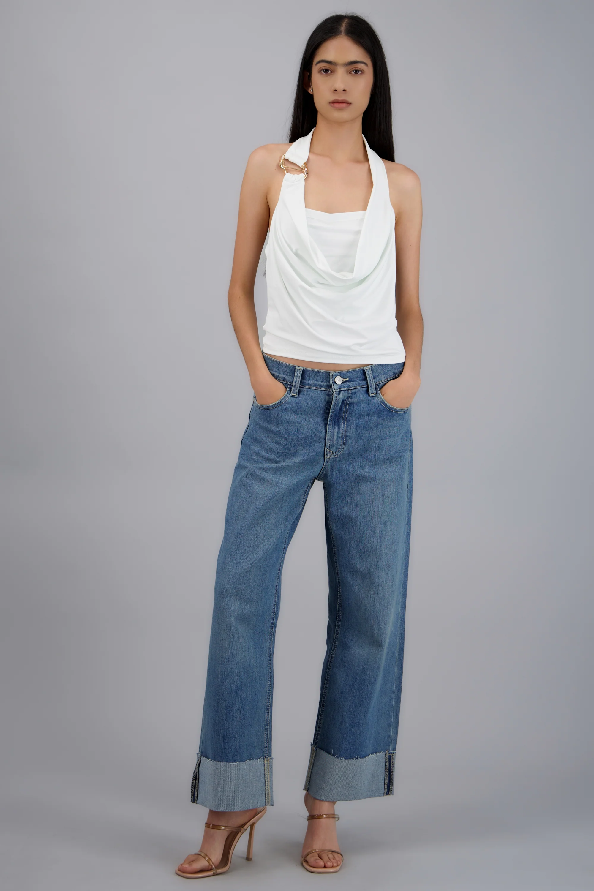 Jeans wide leg dobladillo