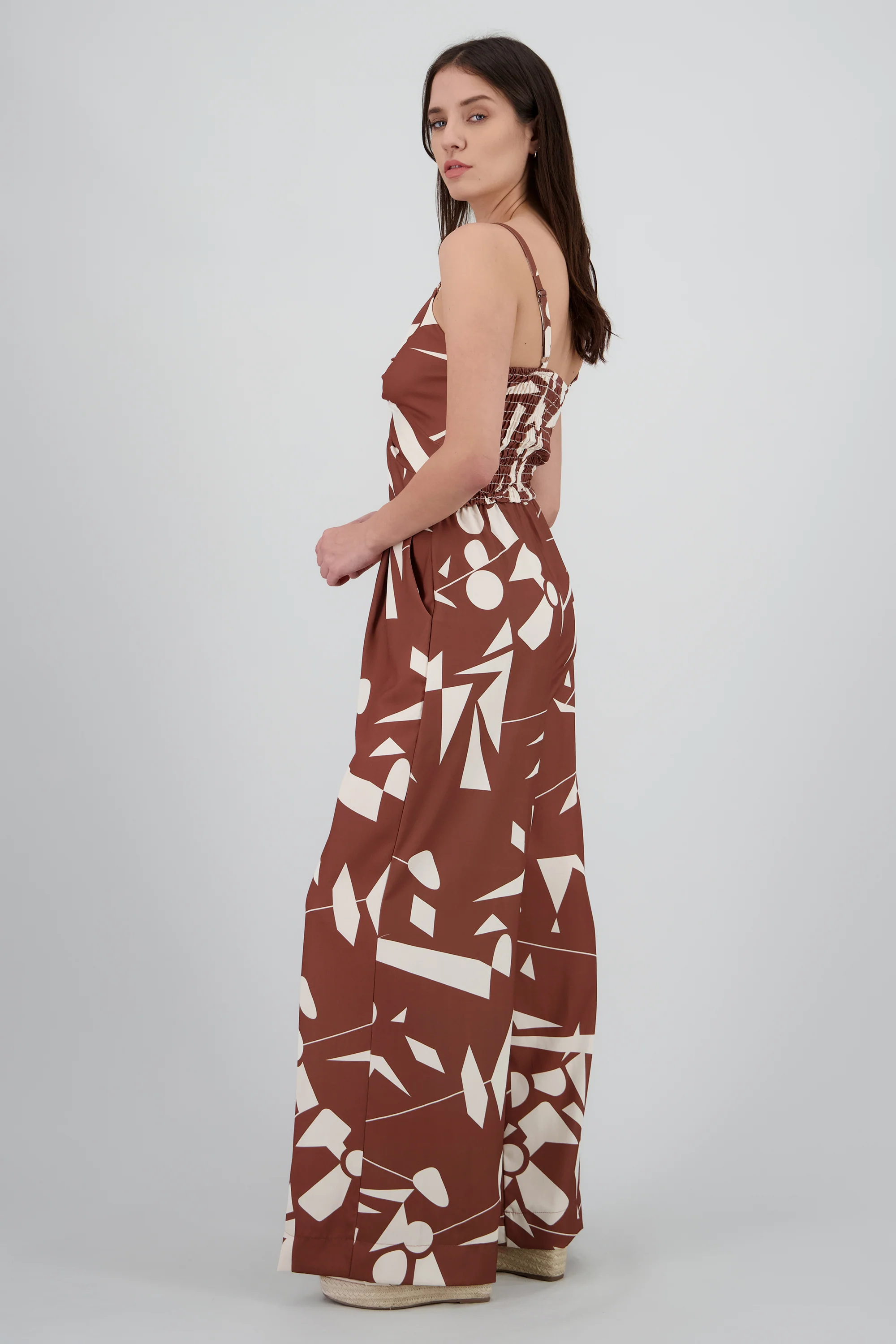 Jumpsuit de tirantes estampado geometrico rayas - Image 4
