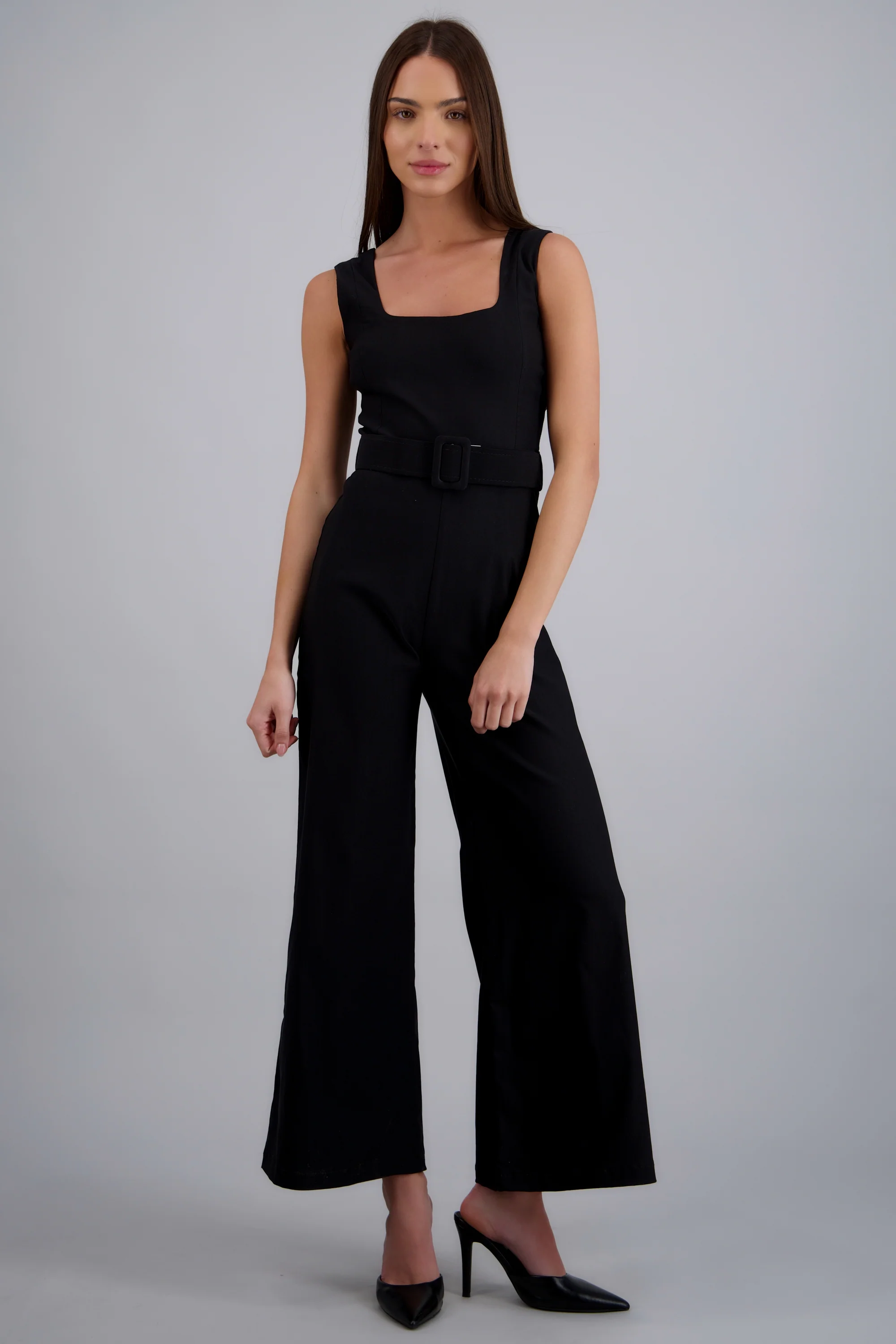 Jumpsuit escote cuadrado cinto forrado