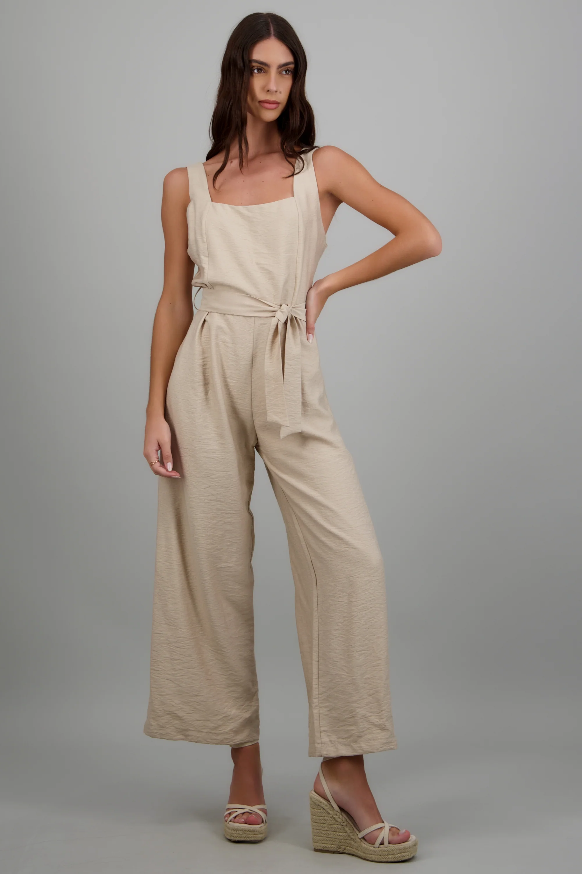 Jumpsuit escote cuadrado detalle textura - Image 3