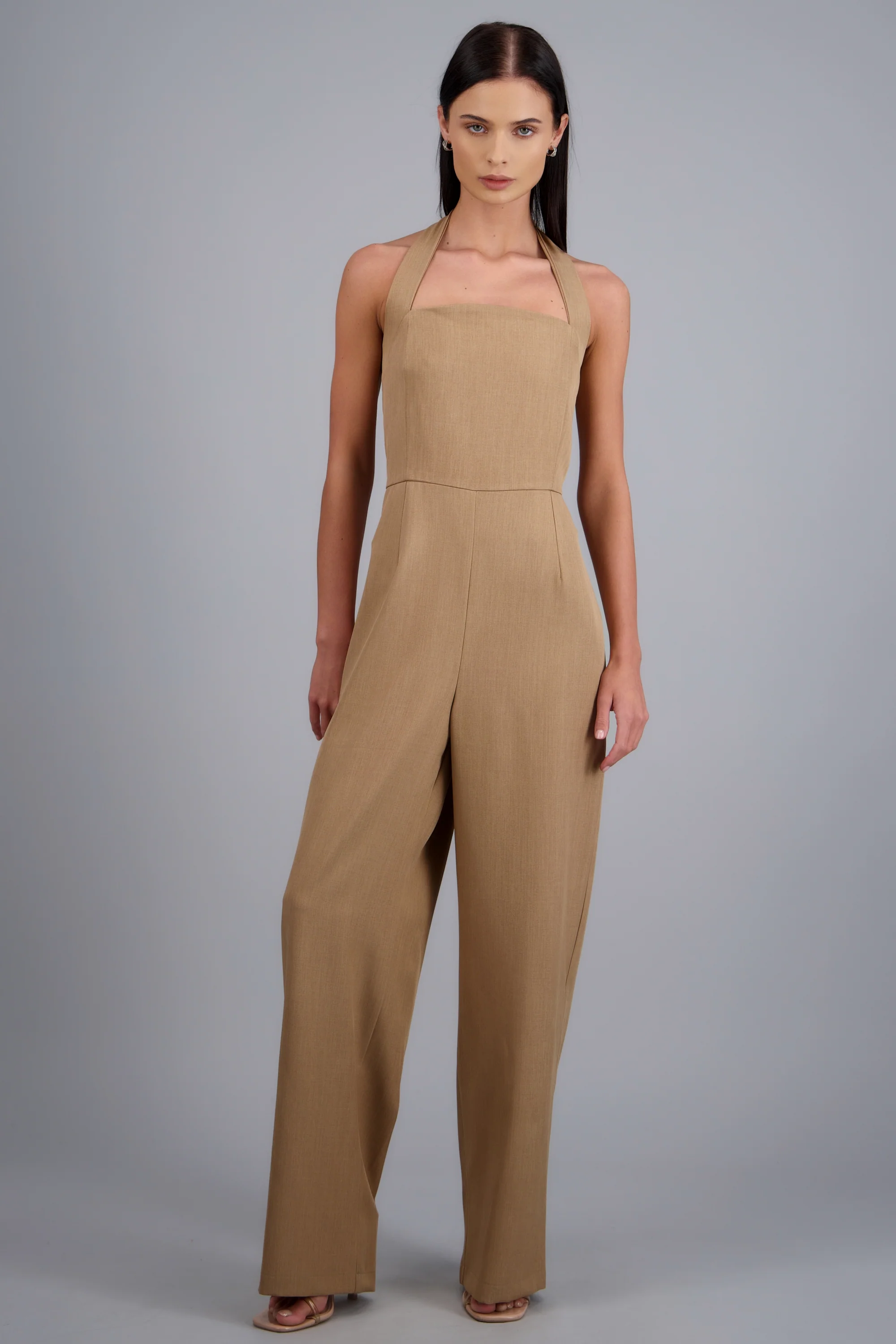 Jumpsuit halter liso cortes - Image 2