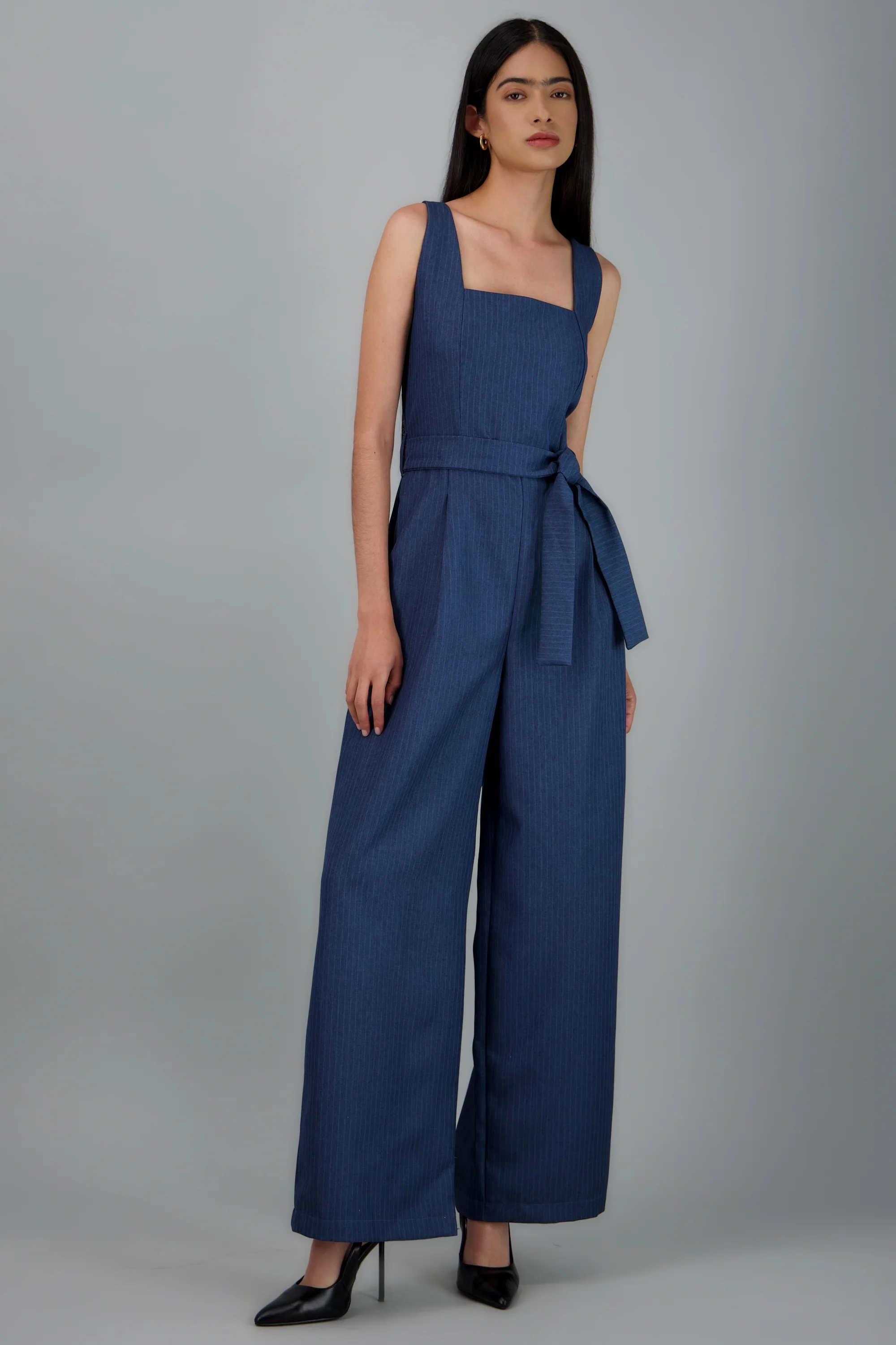 Jumpsuit sastreado esc cuadrado - Image 2