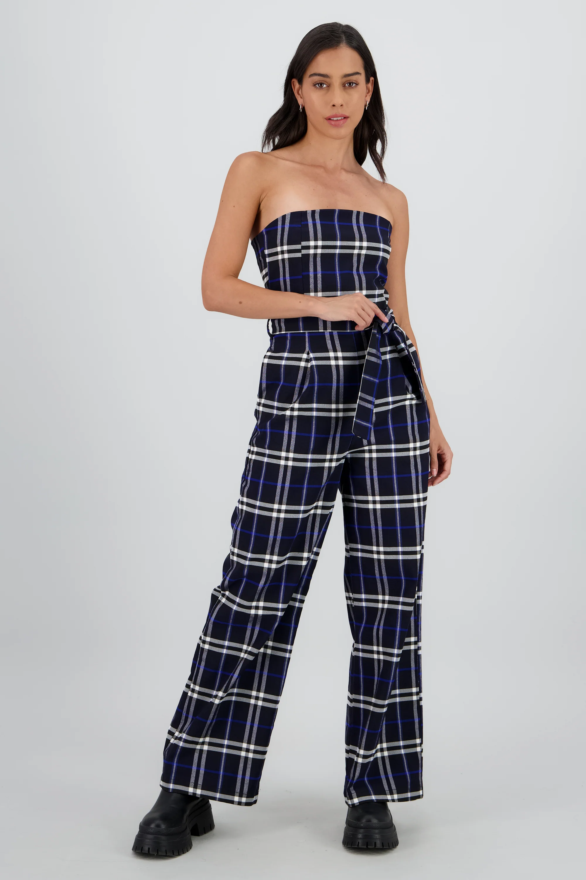Jumpsuit strapless detalle cinturón cuadros
