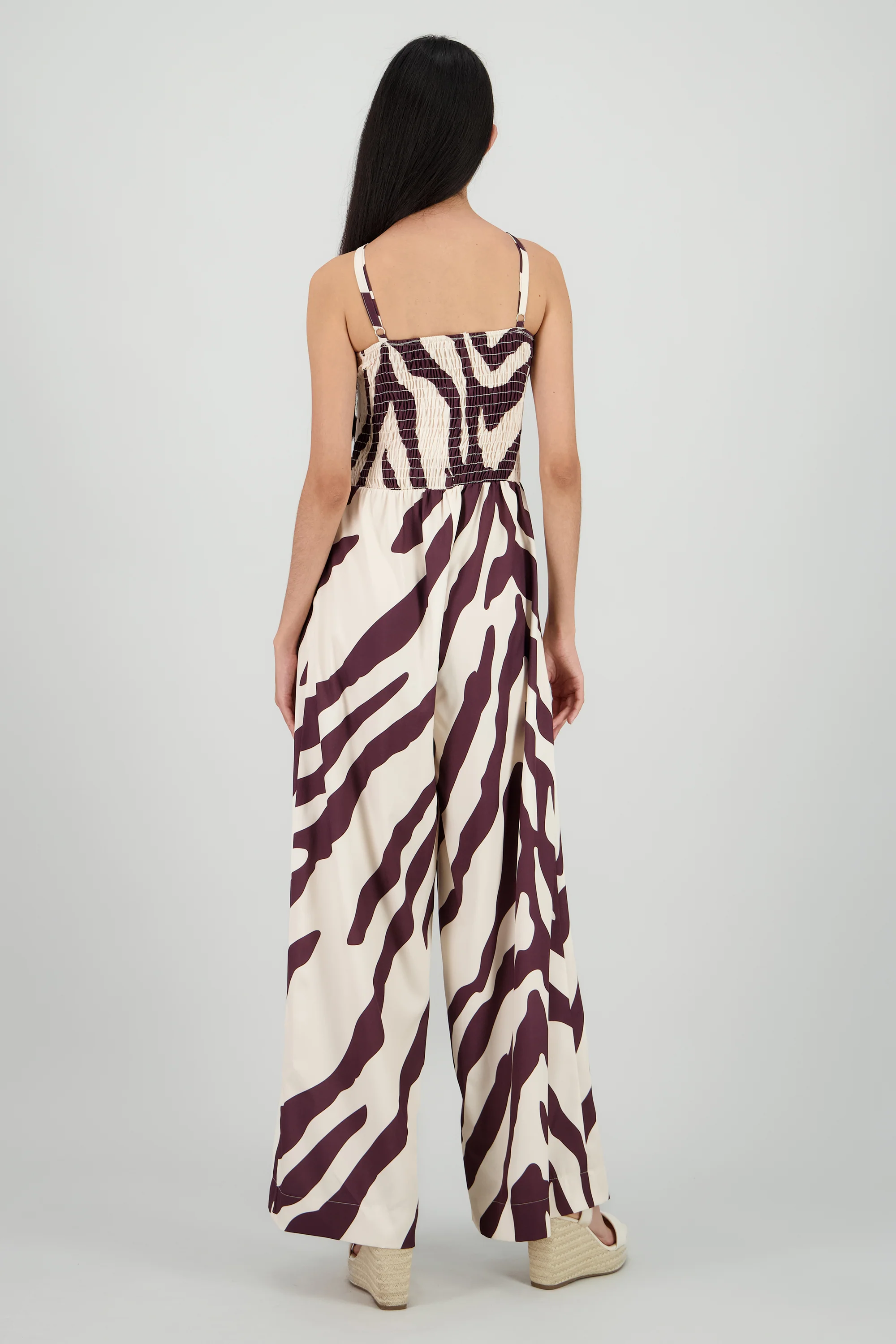 Jumpsuit tirantes estampado detalle nudo - Image 4