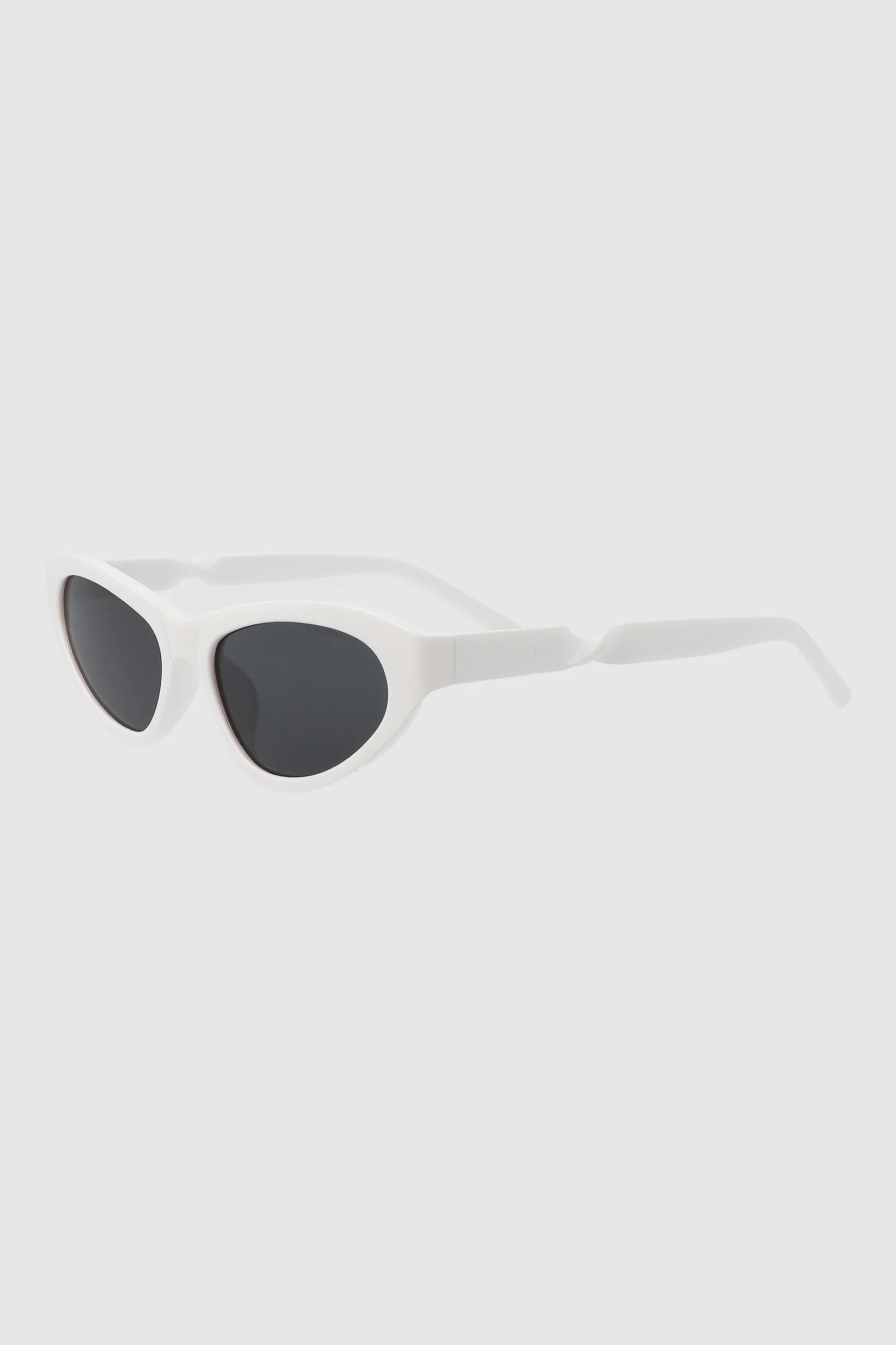 Lentes cateye armazón delgado - Image 2