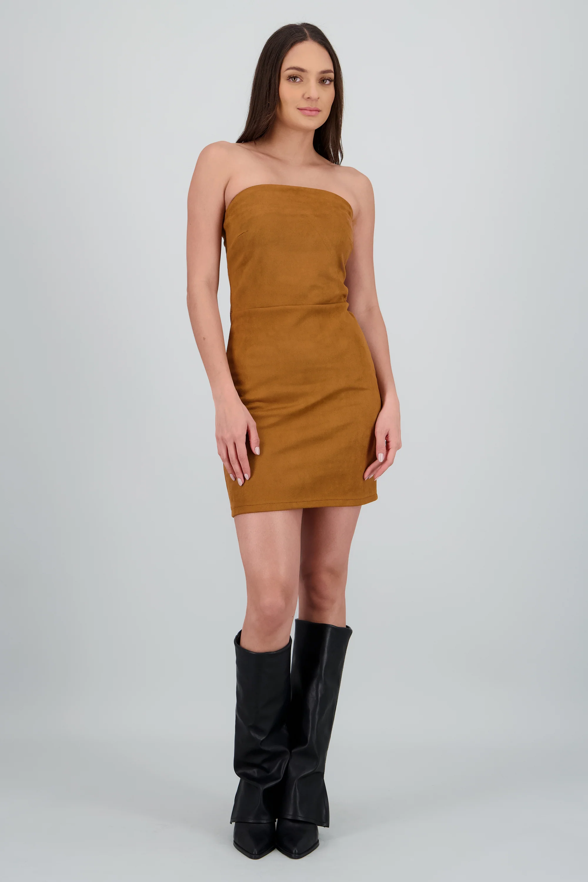 Mini vestido suede strapless