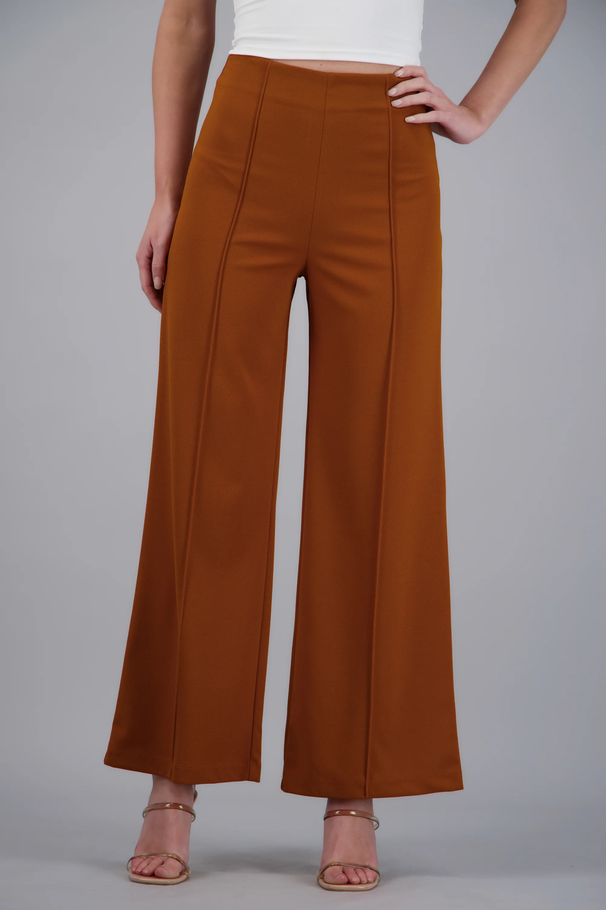 Pantalo amplio costura frontal - Image 2