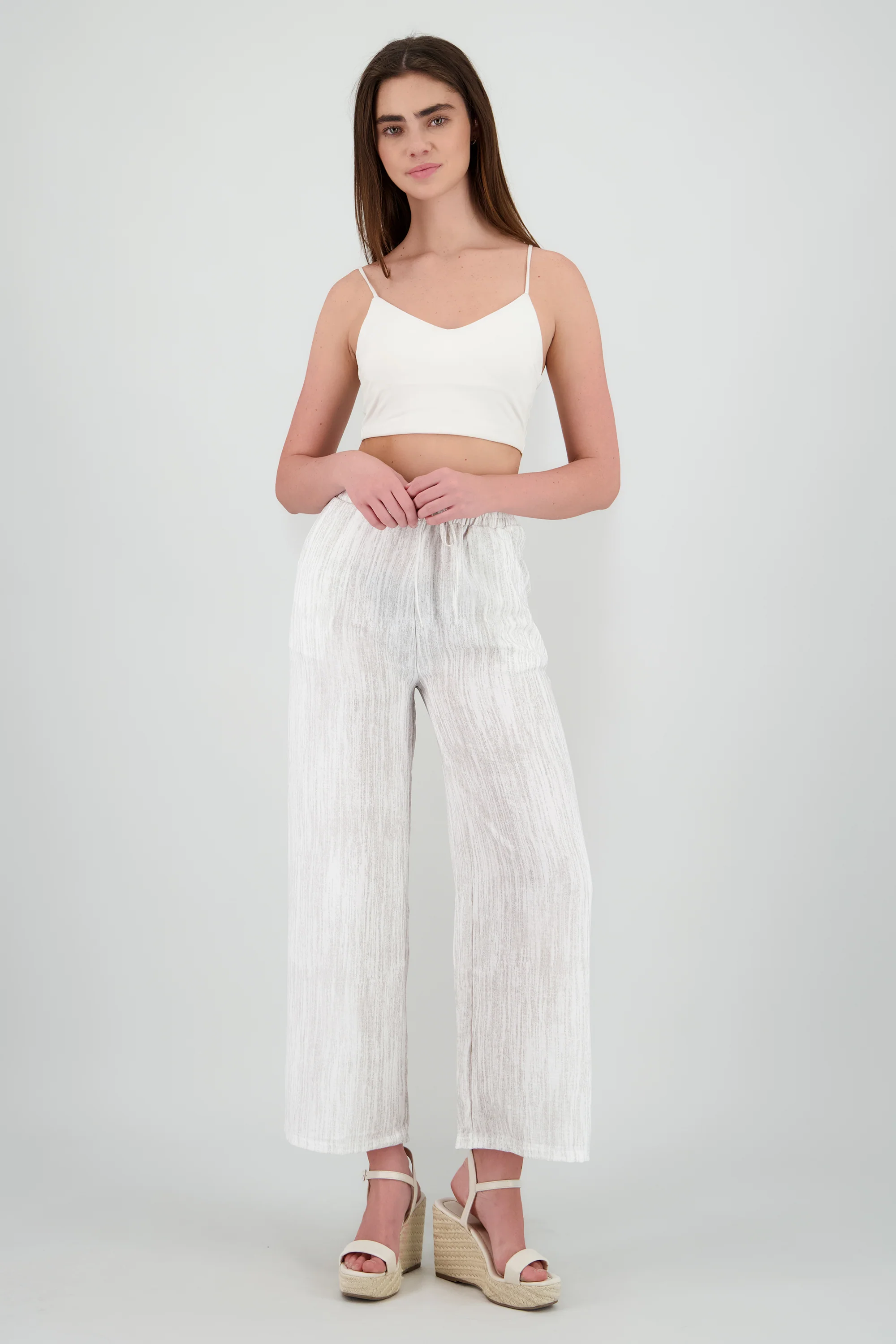Pantalon amplio con jareta