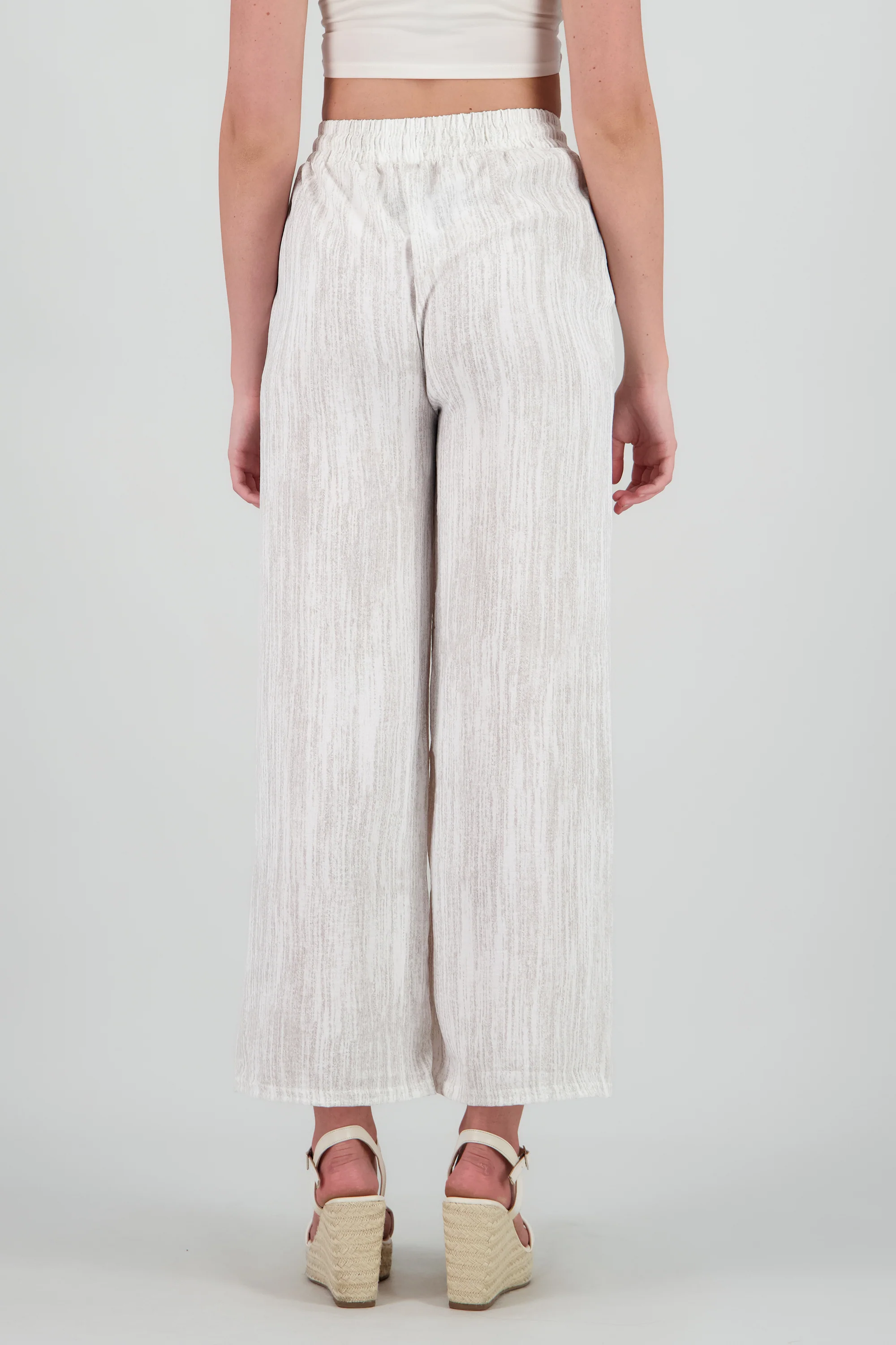 Pantalon amplio con jareta - Image 4