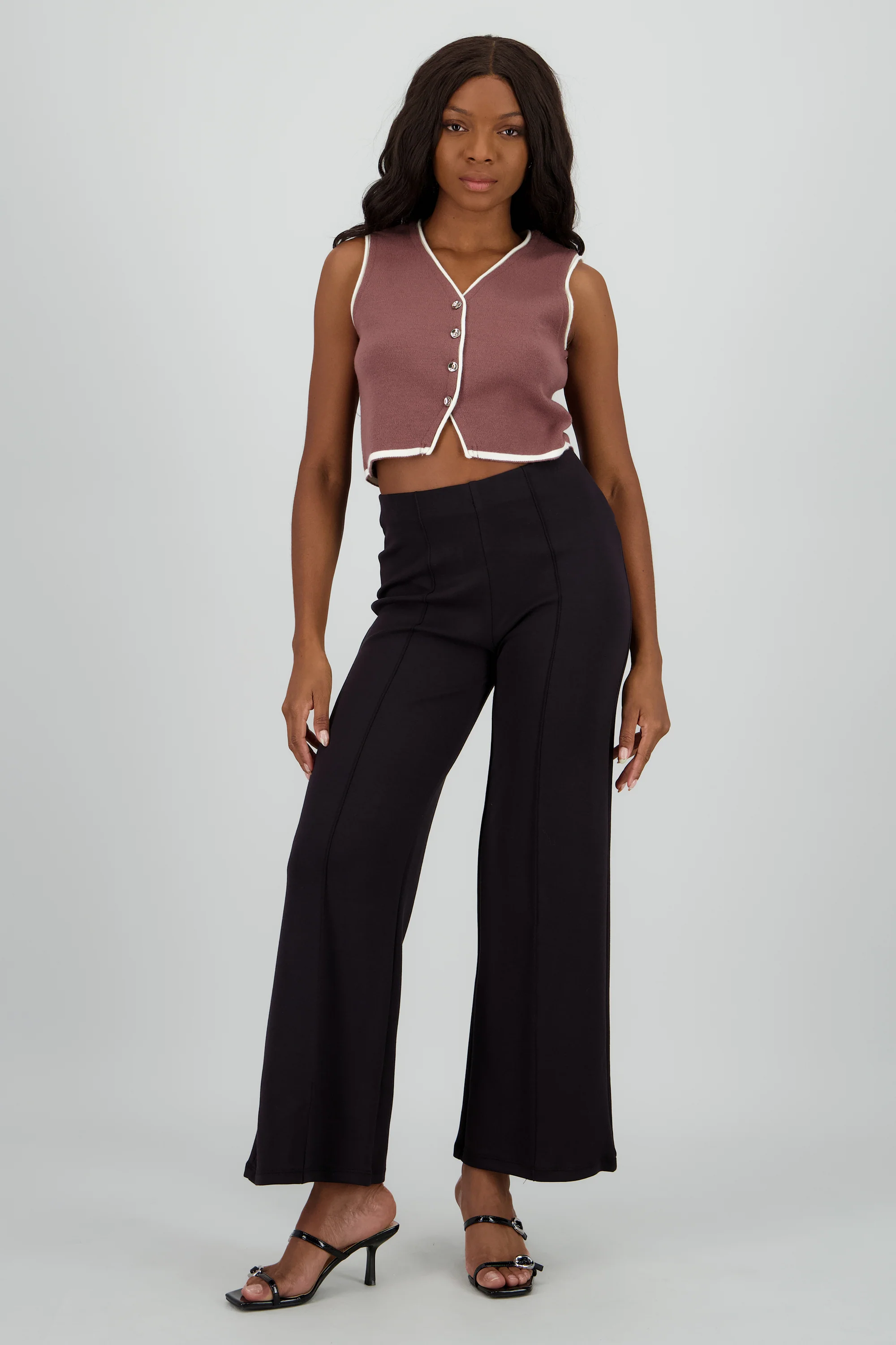 Pantalon amplio det costura