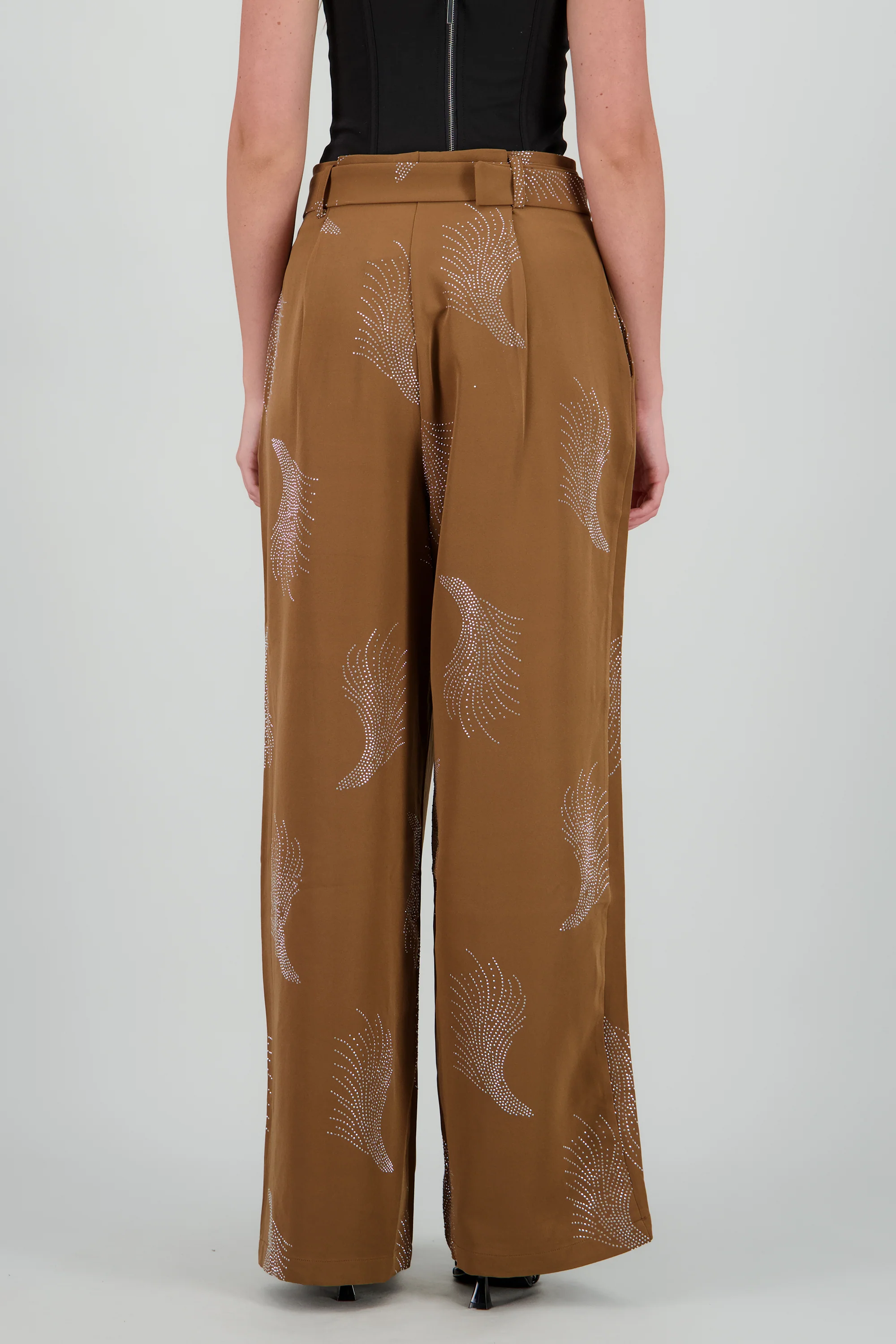 Pantalon amplio detalle brillos - Image 4