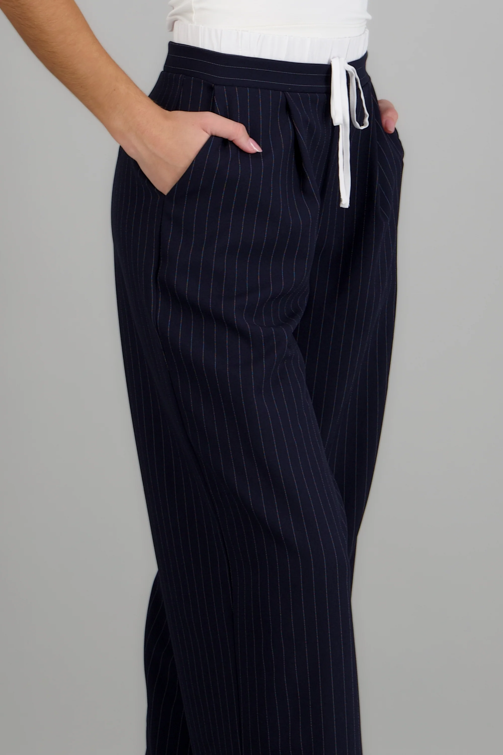 Pantalon amplio detalle pretina rayas - Image 5