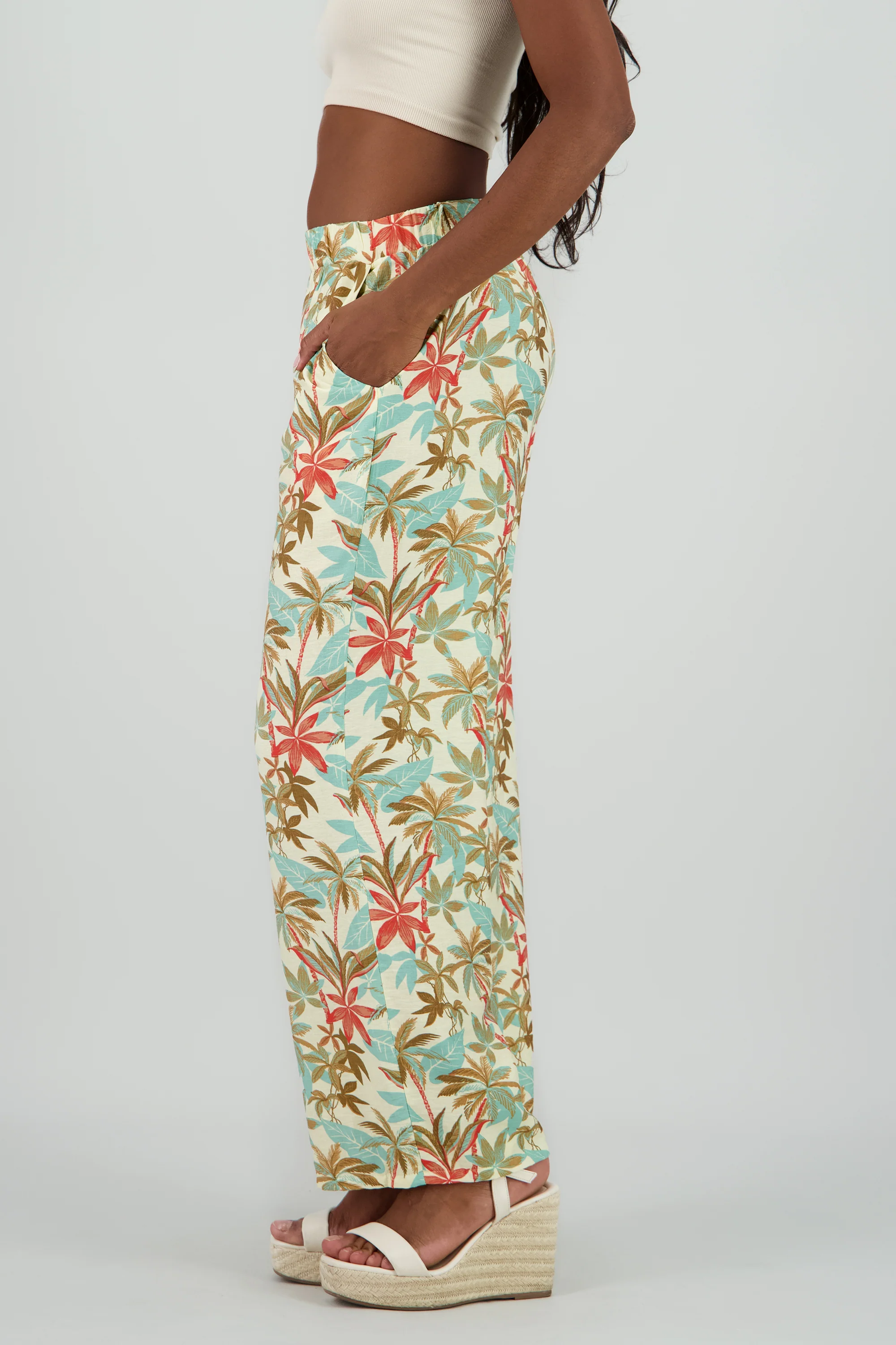Pantalon amplio detalle resorte tropical - Image 3