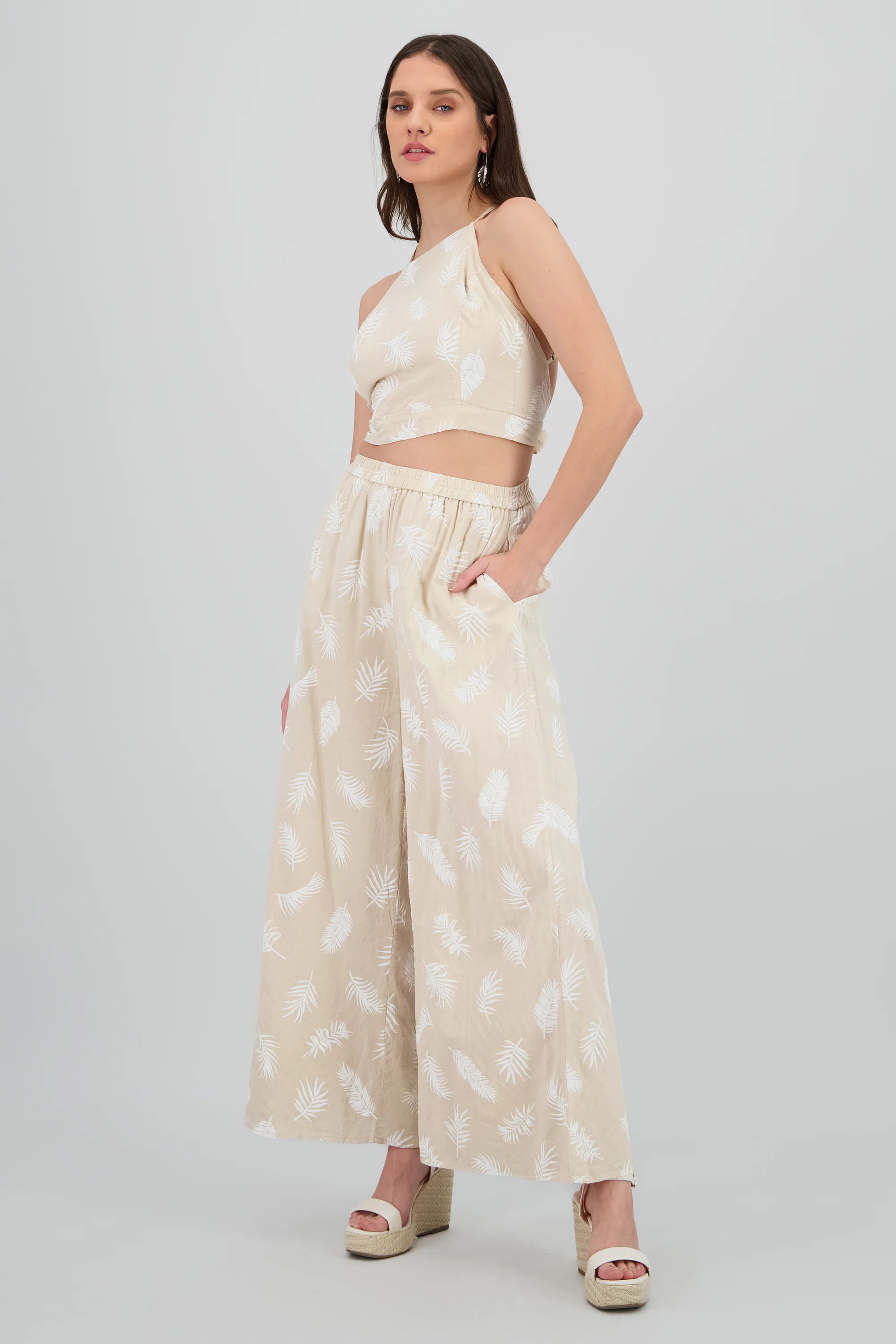 Pantalon amplio estampado tropical