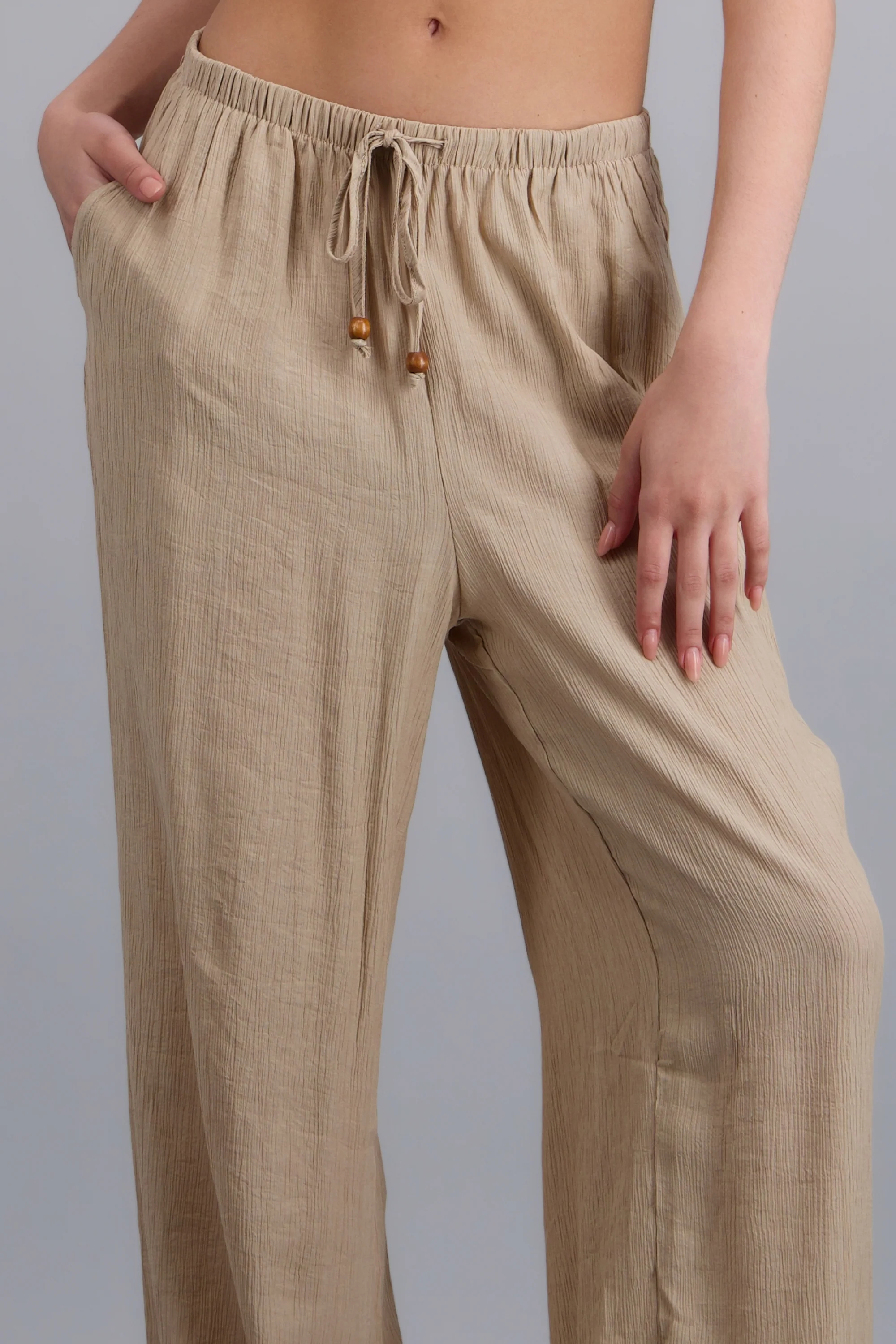 Pantalon amplio jareta detalle cuentas - Image 5