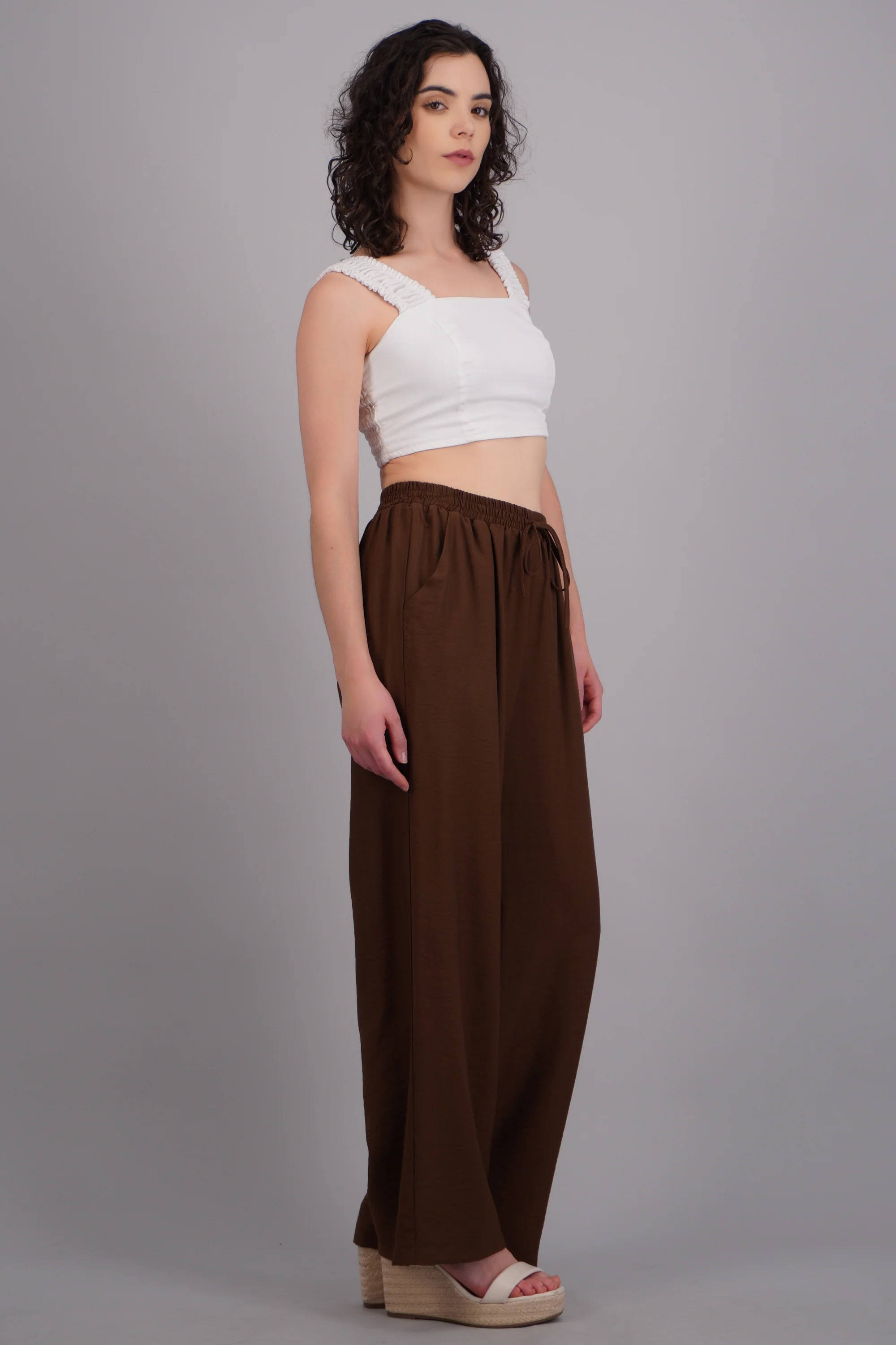 Pantalon amplio liso con resorte - Image 2