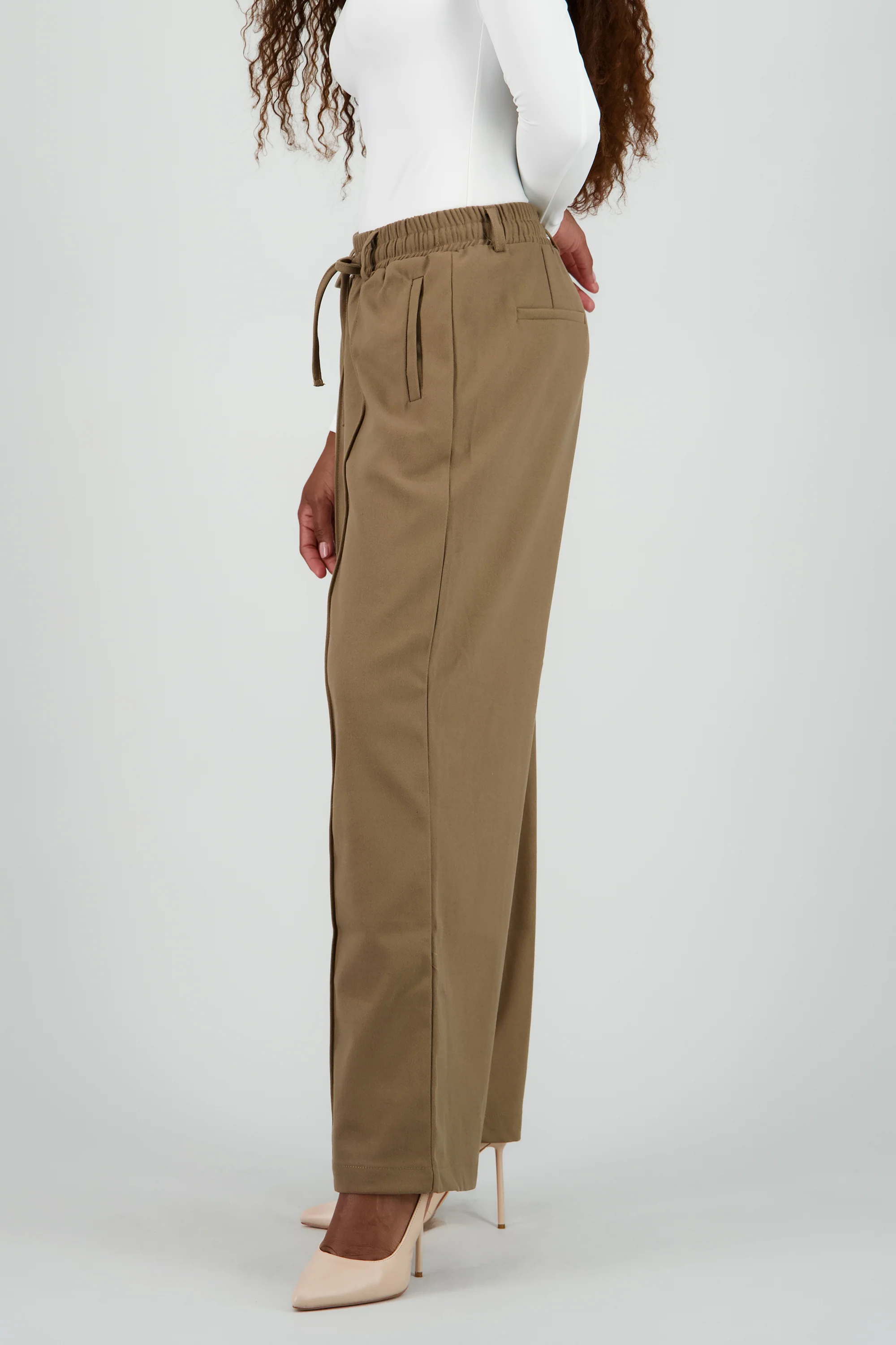 Pantalon amplio liso detalle resorte - Image 3