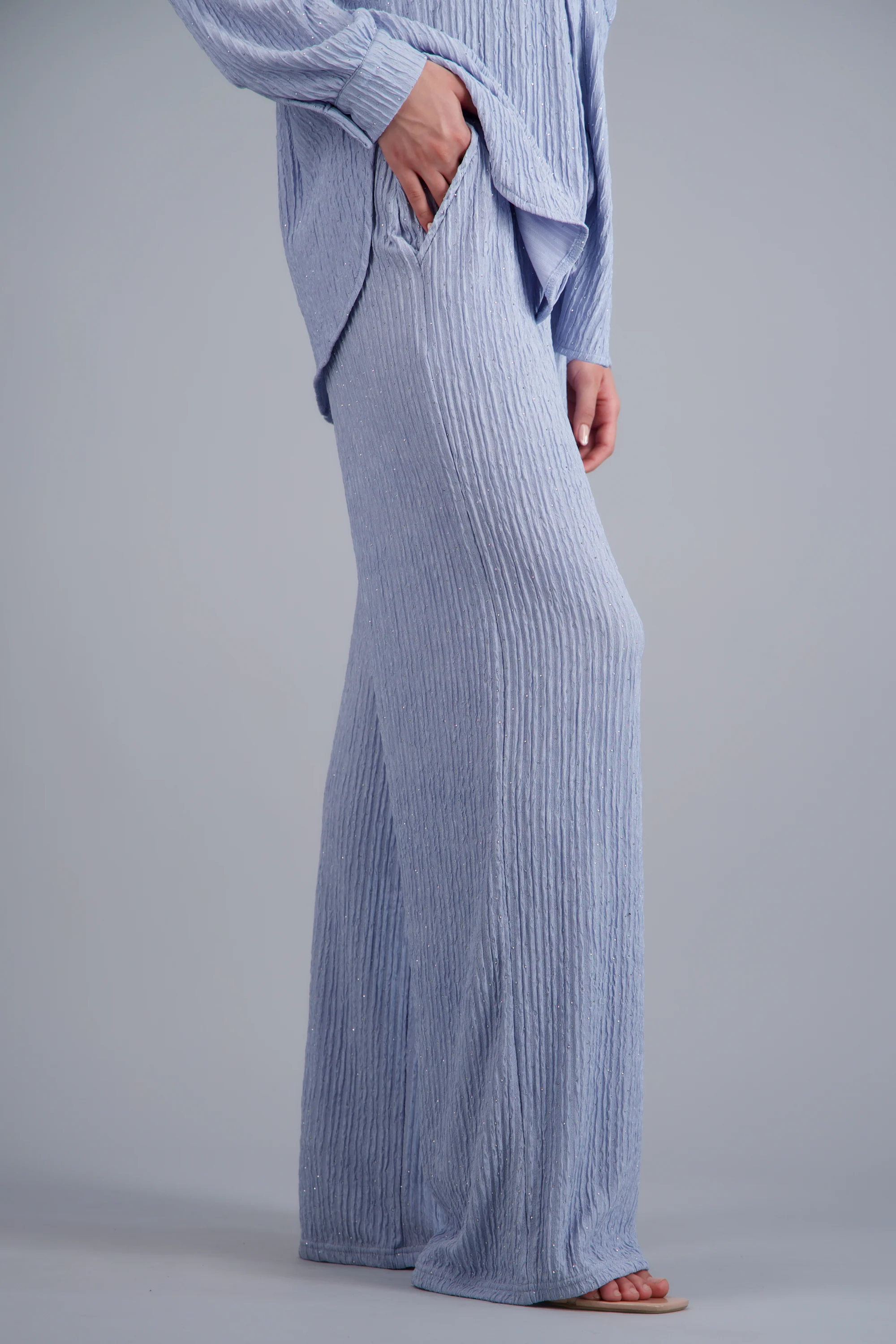 Pantalon amplio textura con brillos - Image 3
