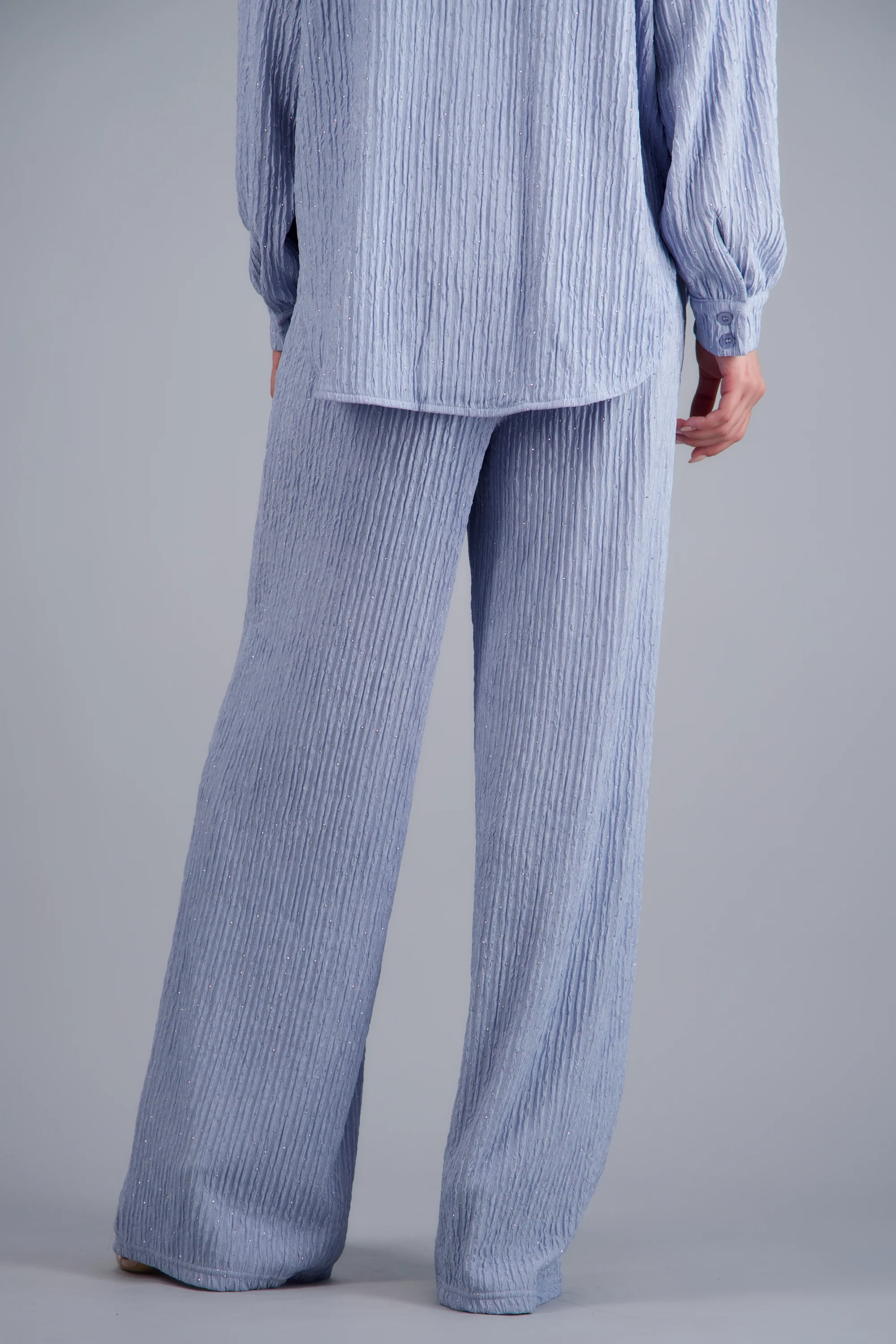 Pantalon amplio textura con brillos - Image 4