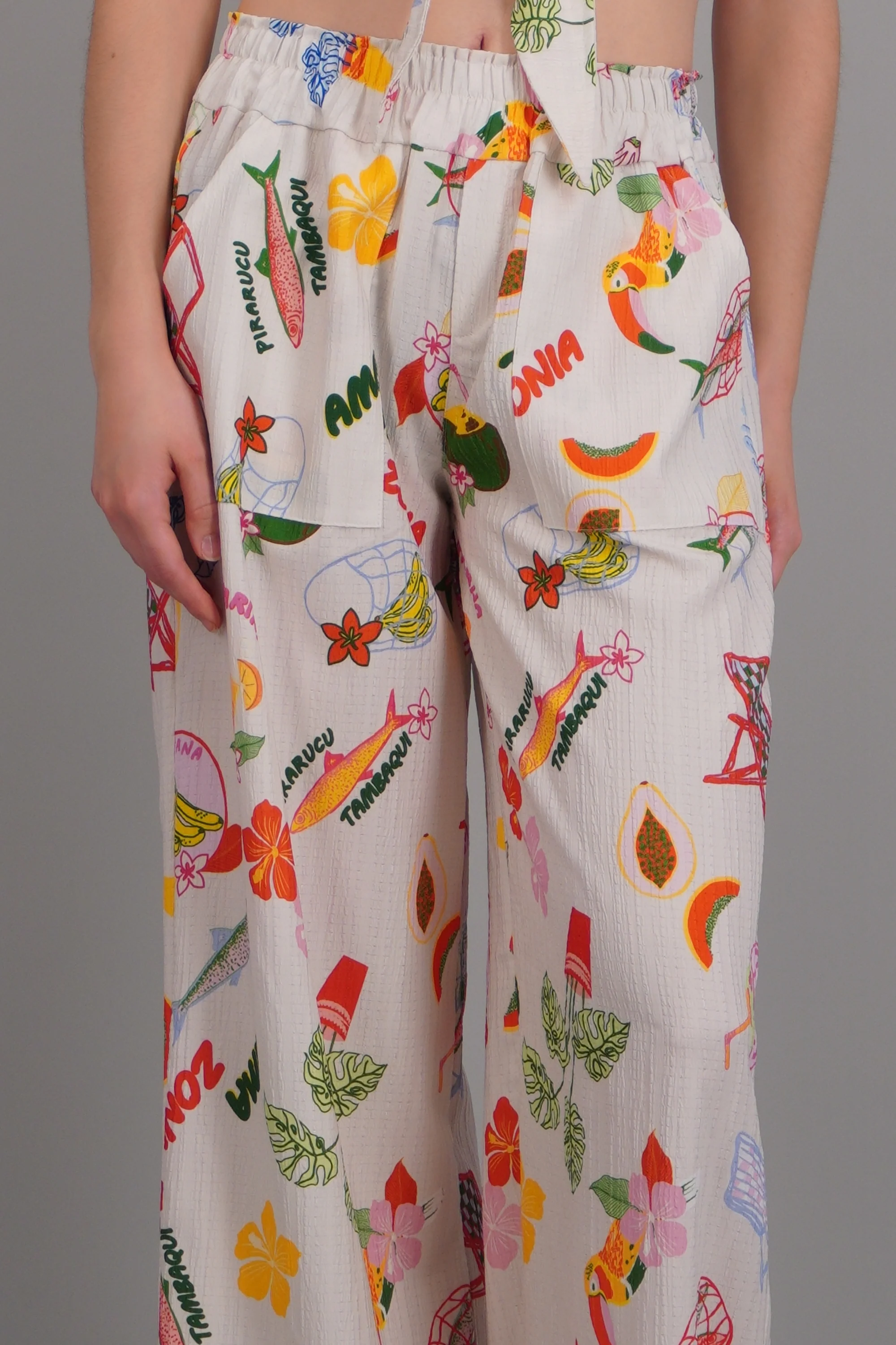 Pantalon bolsas estampado playa - Image 5